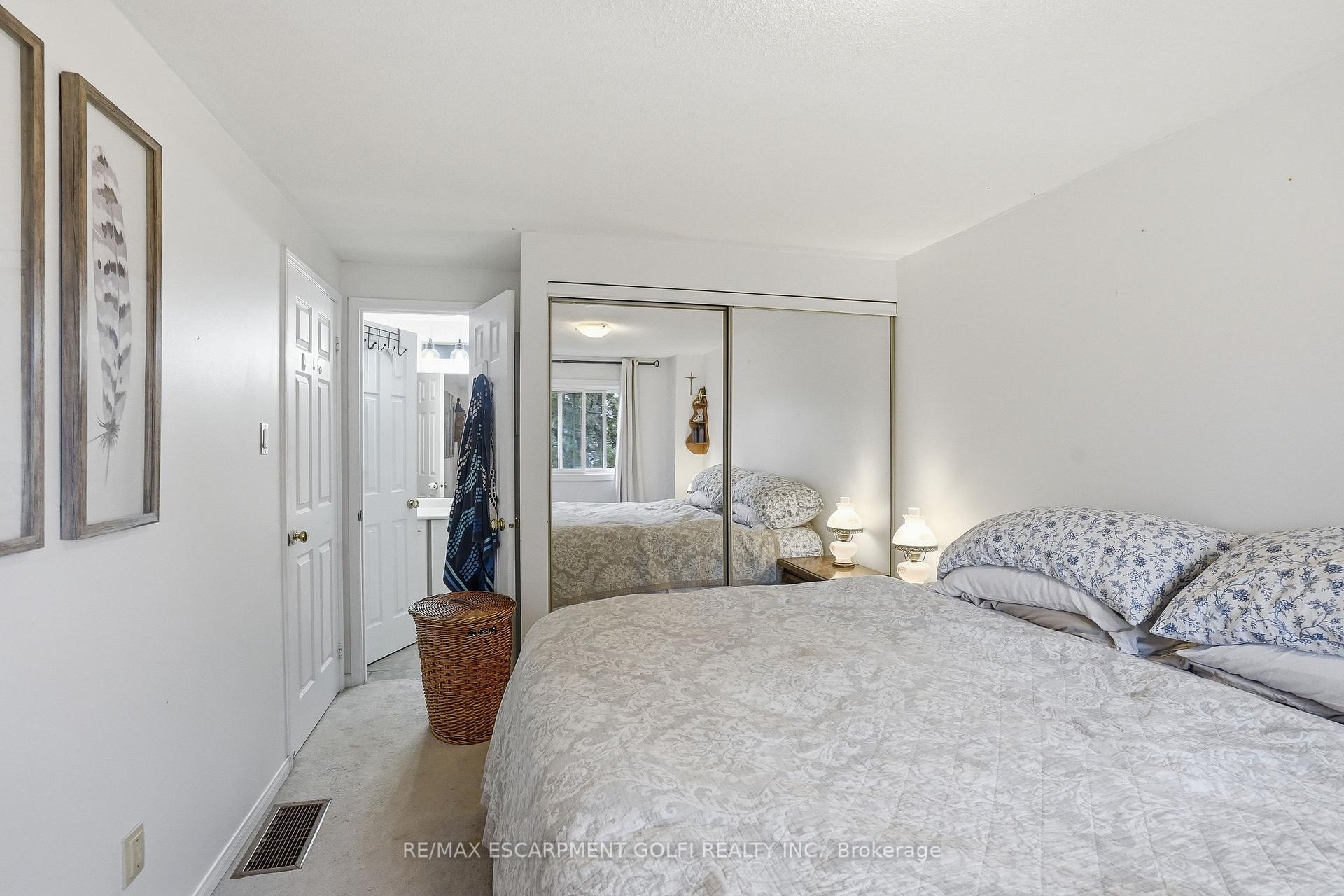 Photo 17 of Unit 6, 79 Braeheid Avenue, Hamilton, Waterdown — HOMEH
