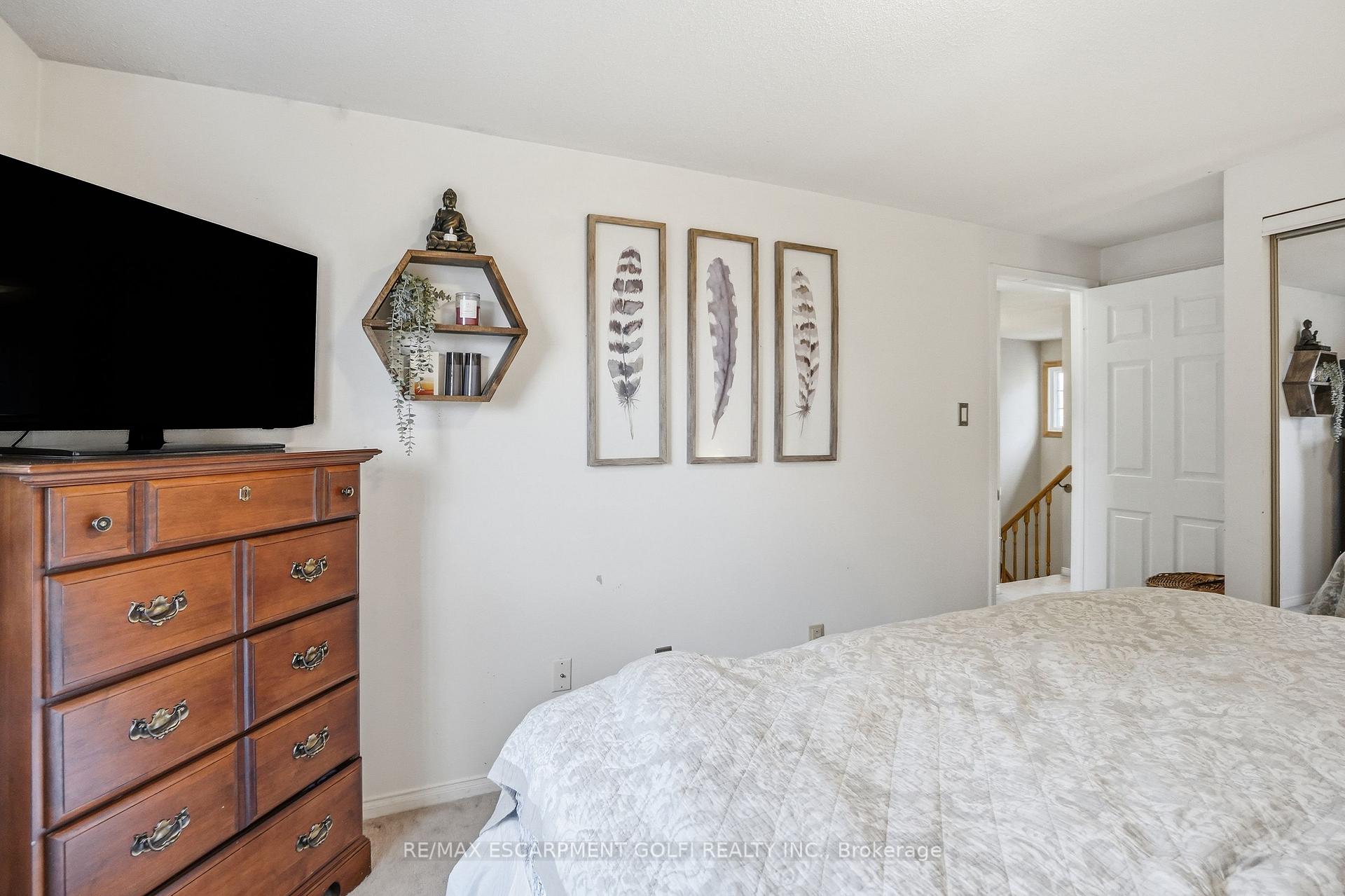 Photo 18 of Unit 6, 79 Braeheid Avenue, Hamilton, Waterdown — HOMEH