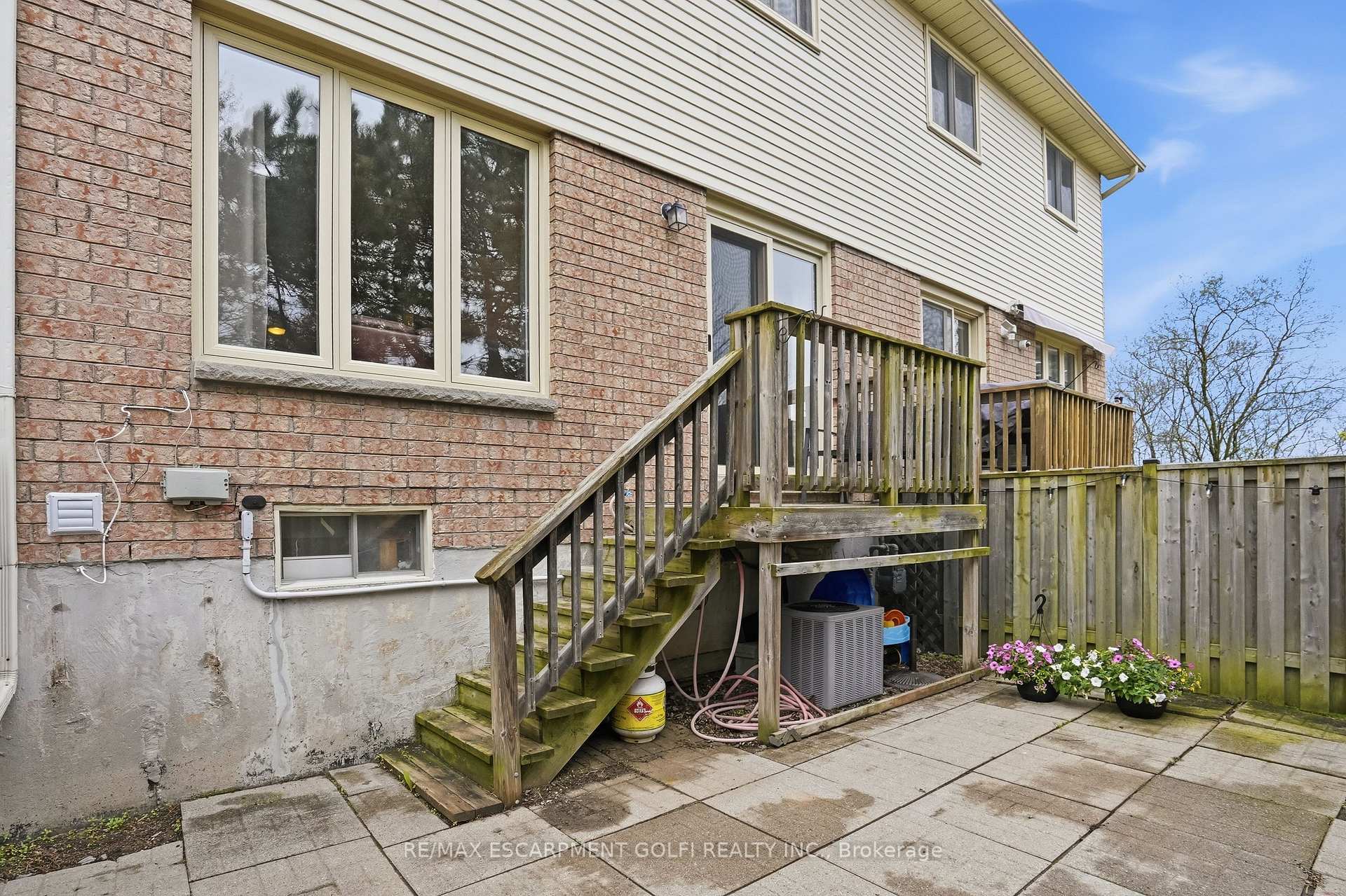 Photo 28 of Unit 6, 79 Braeheid Avenue, Hamilton, Waterdown — HOMEH
