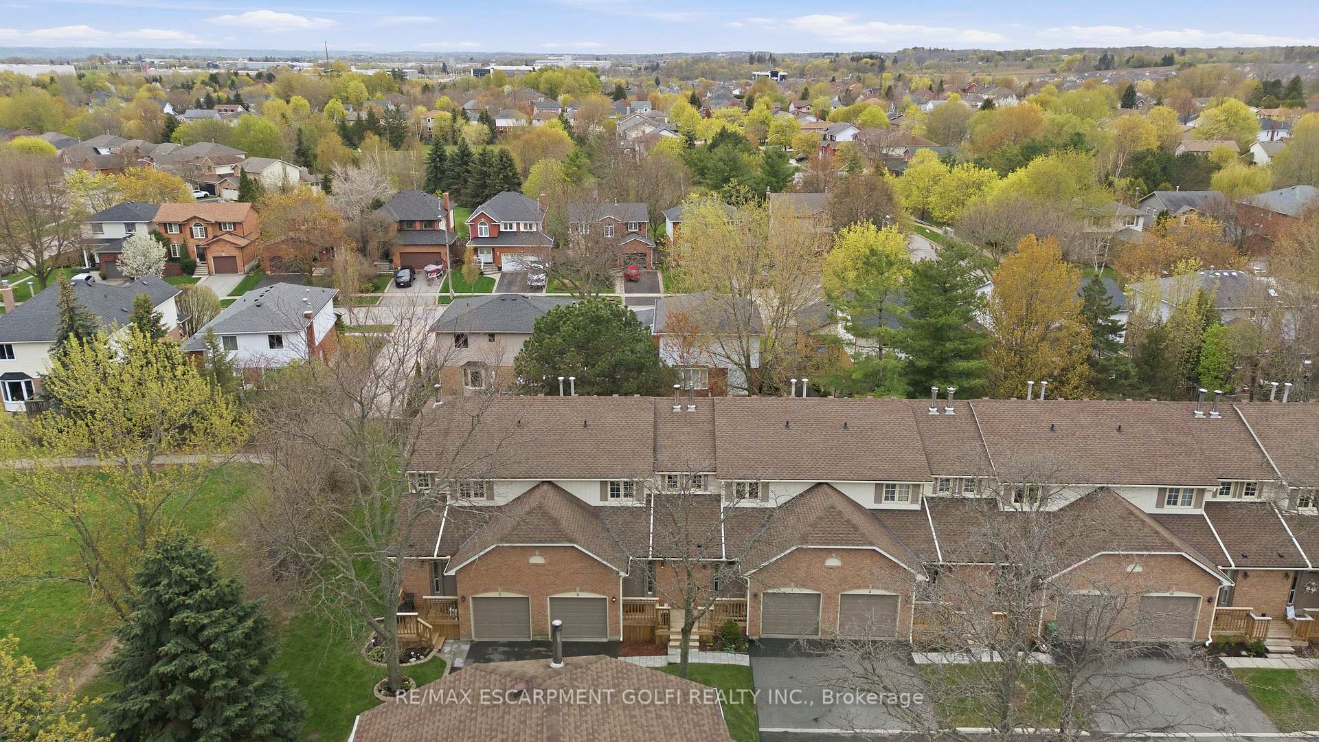 Photo 36 of Unit 6, 79 Braeheid Avenue, Hamilton, Waterdown — HOMEH