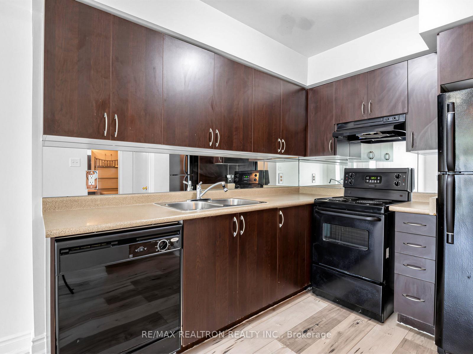 Photo 10 of Unit 20, 160 Chancery Road, Markham, Greensborough — HOMEH