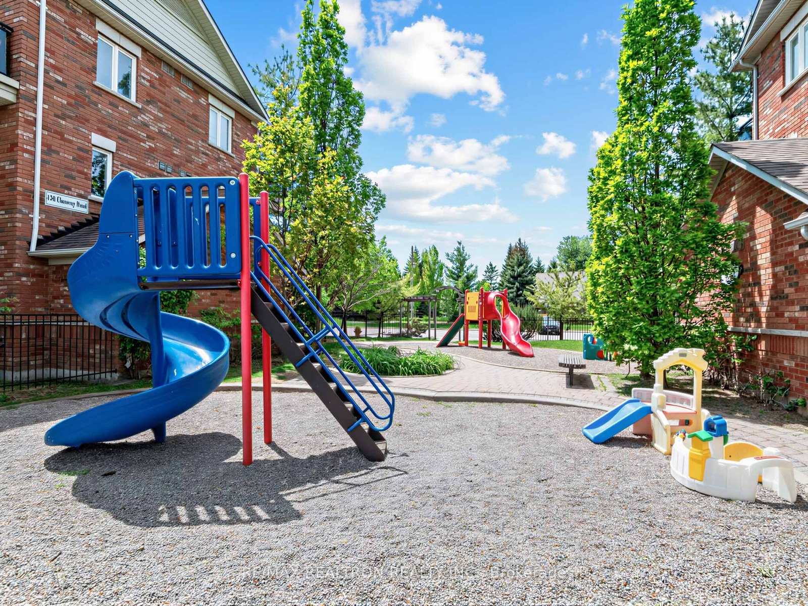 Photo 26 of Unit 20, 160 Chancery Road, Markham, Greensborough — HOMEH
