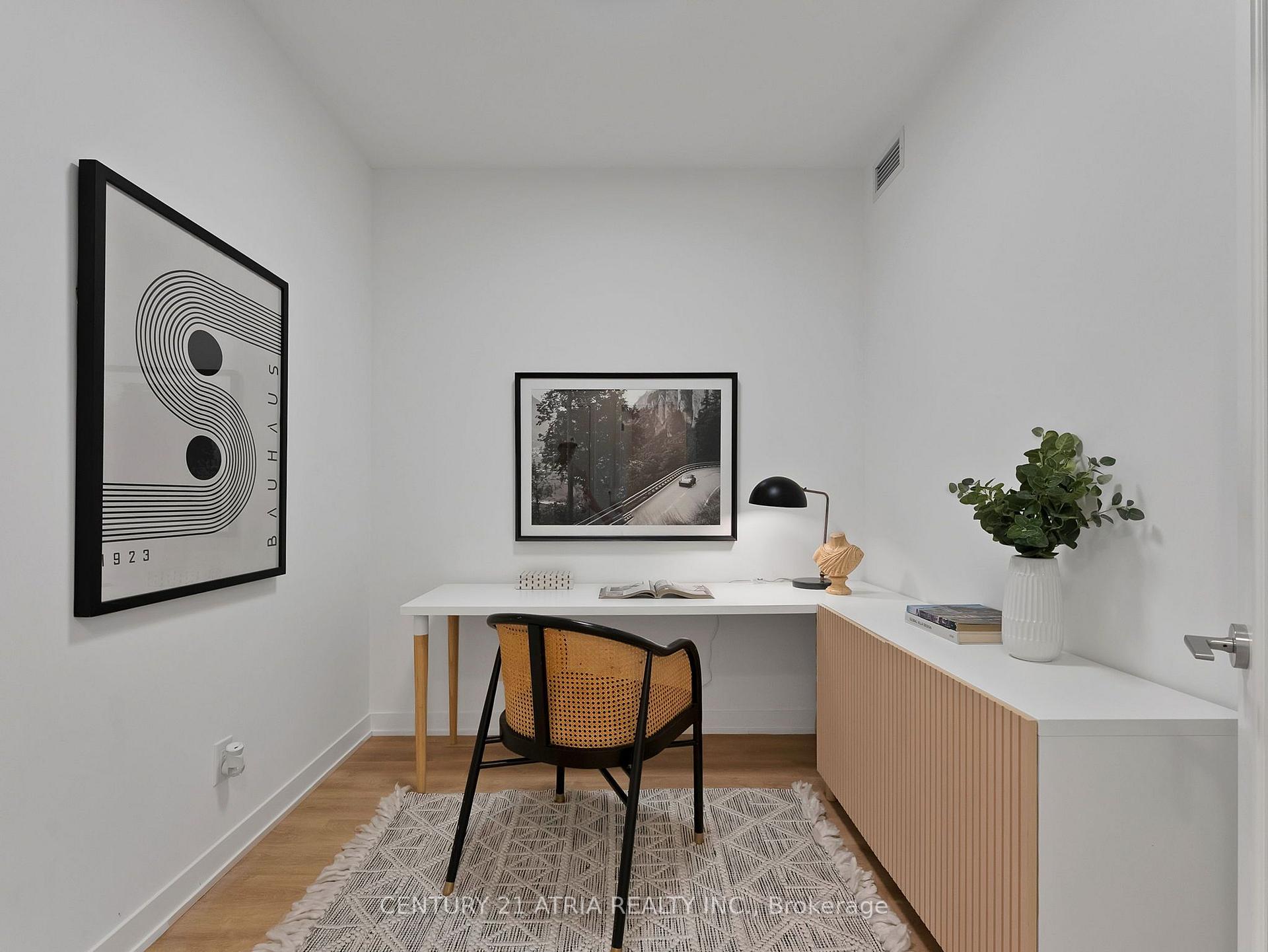 Photo 12 of Unit 817, 8119 Birchmount Road, Markham, Unionville — HOMEH