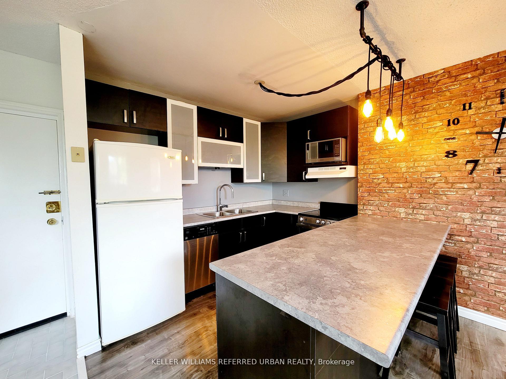 Photo 4 of Unit 407, 114 Vaughan Road, Toronto, Humewood-Cedarvale — HOMEH