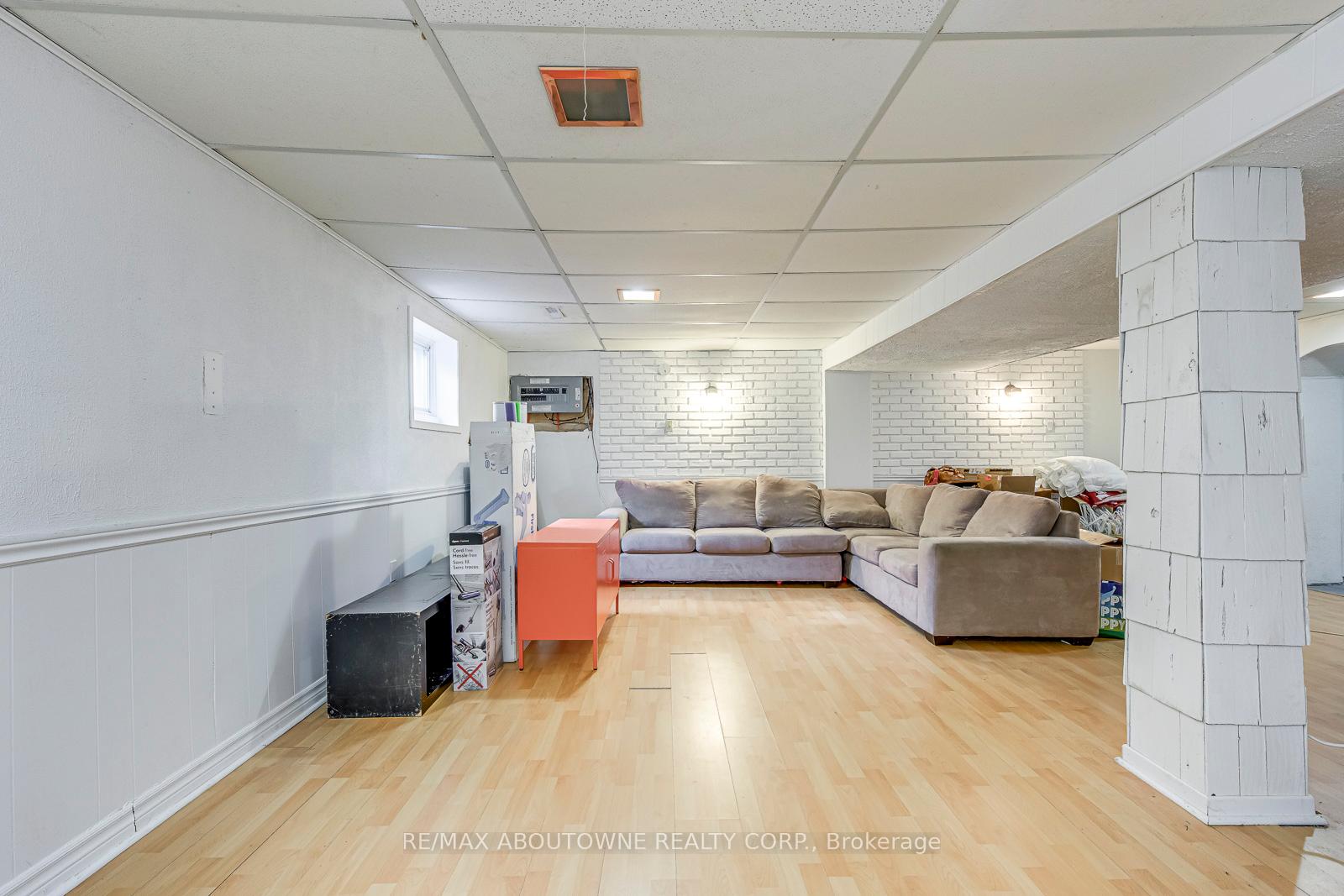 Photo 40 of 2565 Windjammer Road, Mississauga, Erin Mills — HOMEH