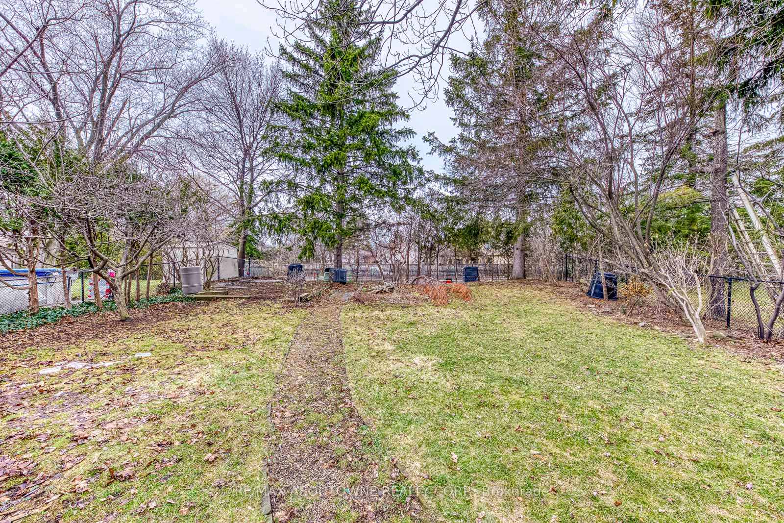 Photo 44 of 2565 Windjammer Road, Mississauga, Erin Mills — HOMEH