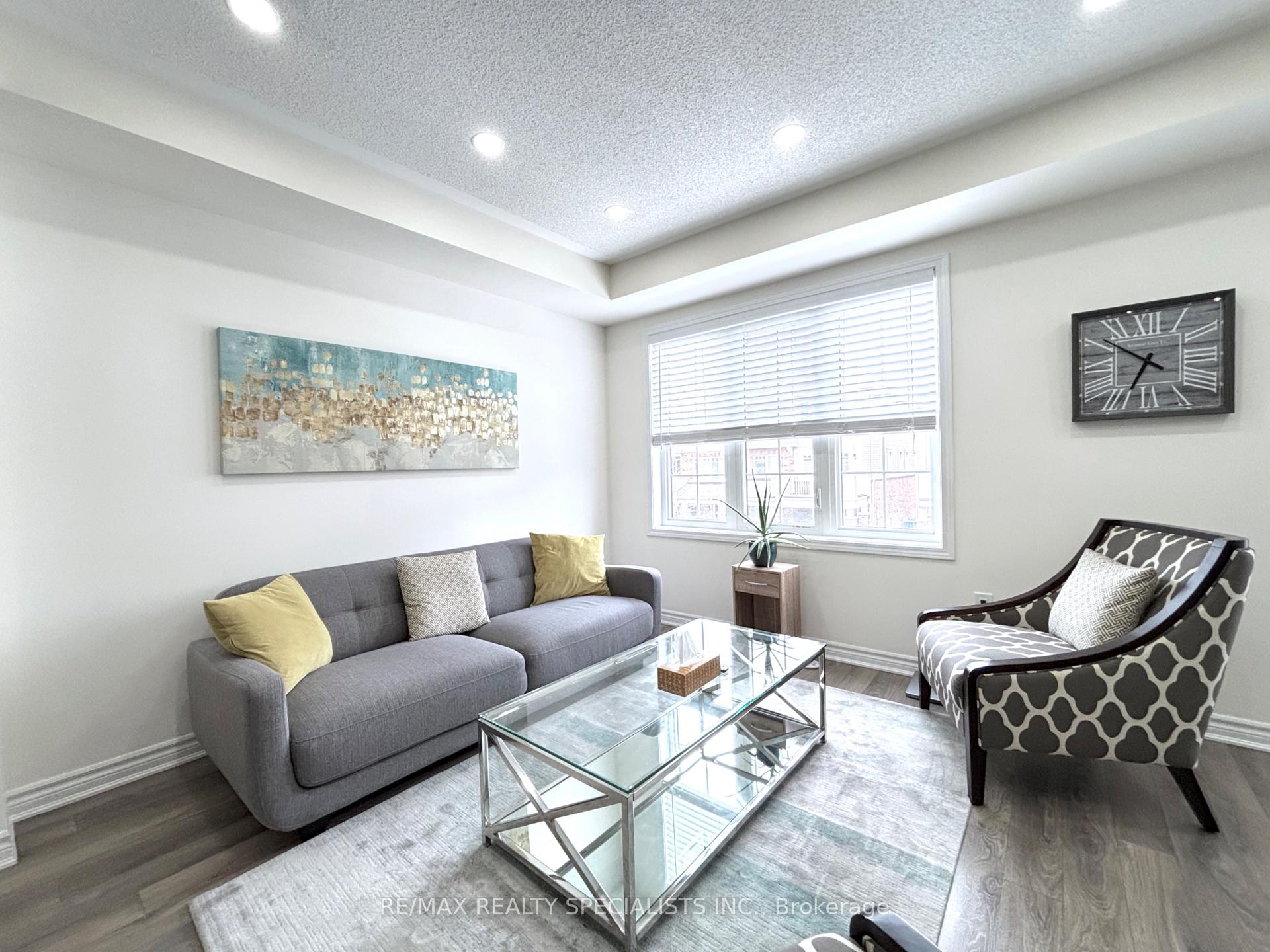 Photo 6 of 1578 Leblanc Court, Milton, Ford — HOMEH