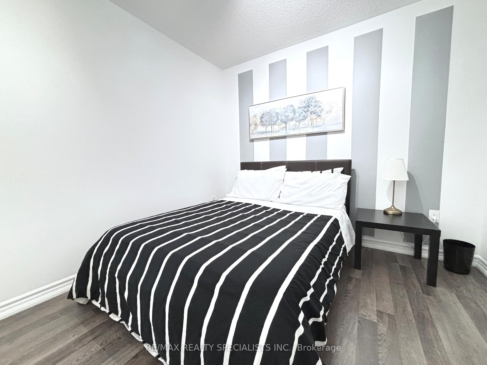 Photo 10 of 1578 Leblanc Court, Milton, Ford — HOMEH