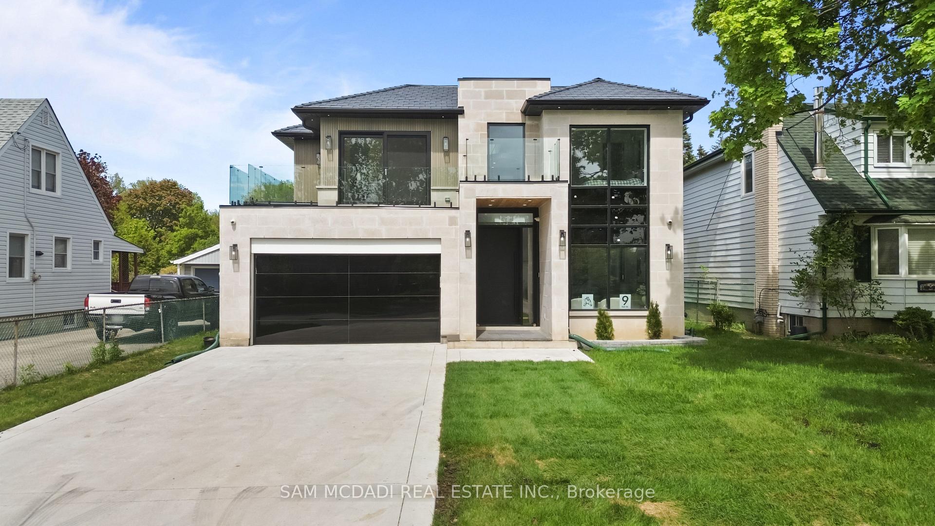 Photo 1 of 9 Earl Street, Mississauga, Streetsville — HOMEH