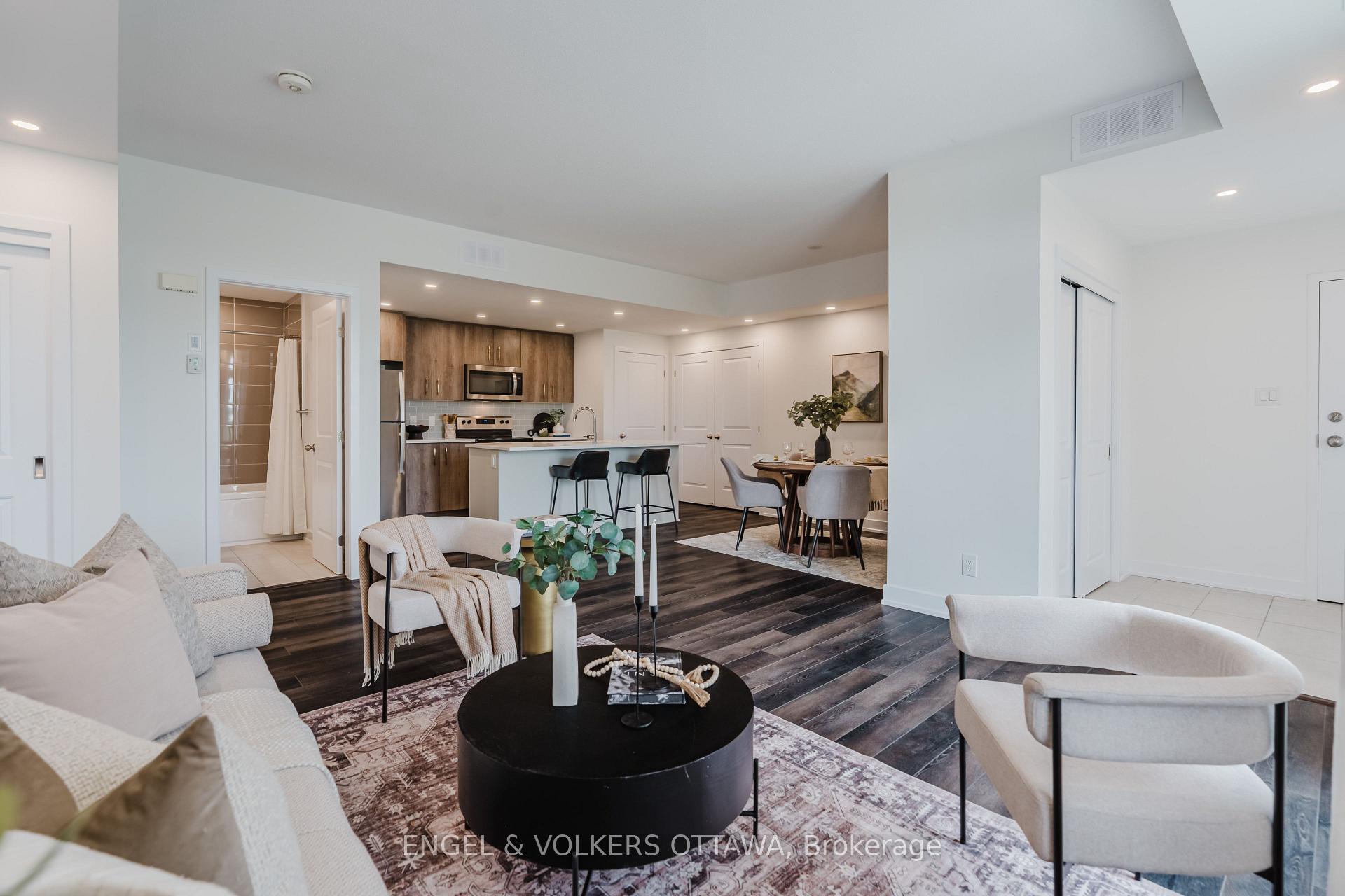 Photo 14 of Unit G, 35 Overberg Way, Ottawa, Kanata - Emerald Meadows/Trailwest — HOMEH