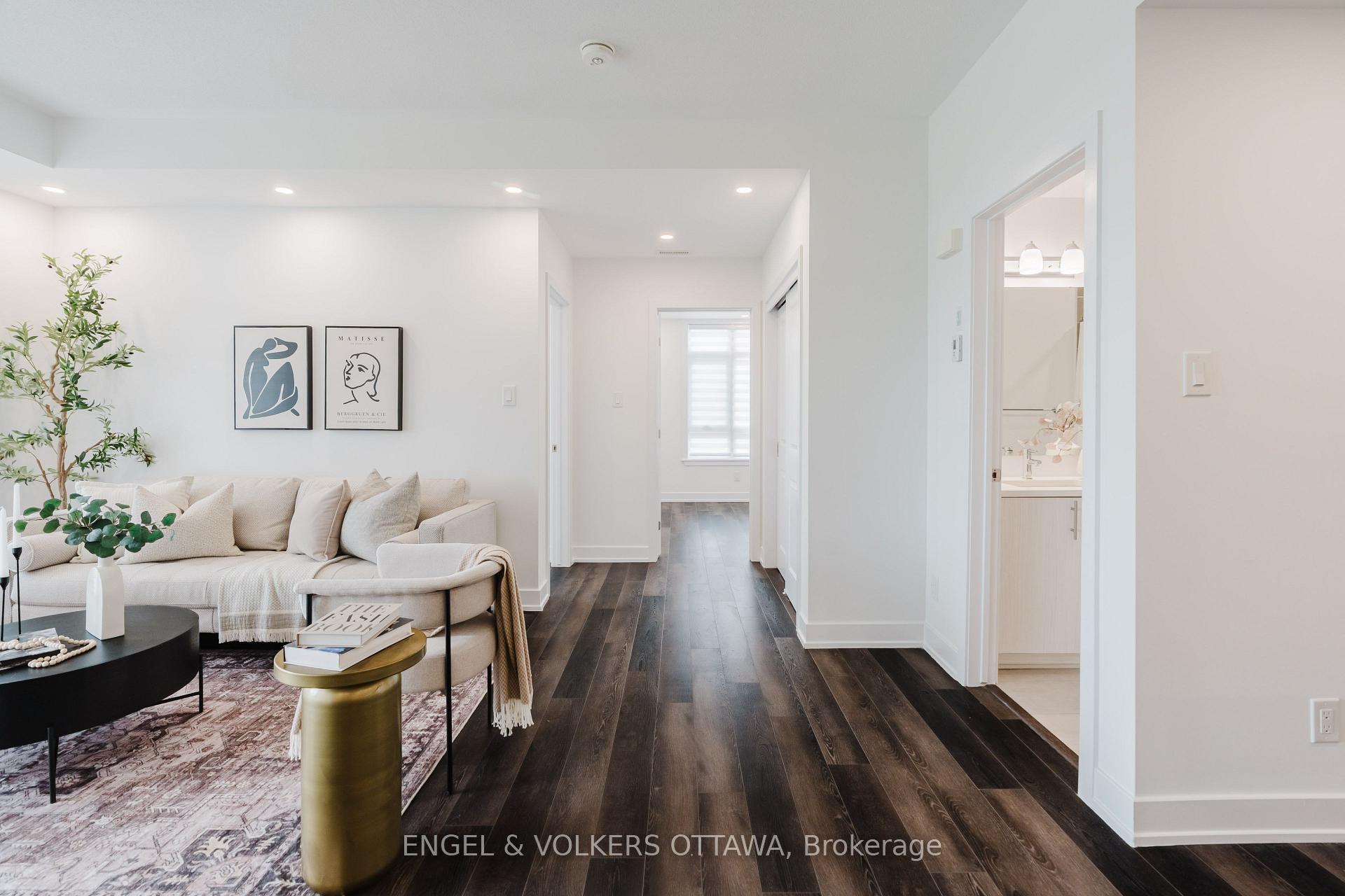 Photo 15 of Unit G, 35 Overberg Way, Ottawa, Kanata - Emerald Meadows/Trailwest — HOMEH