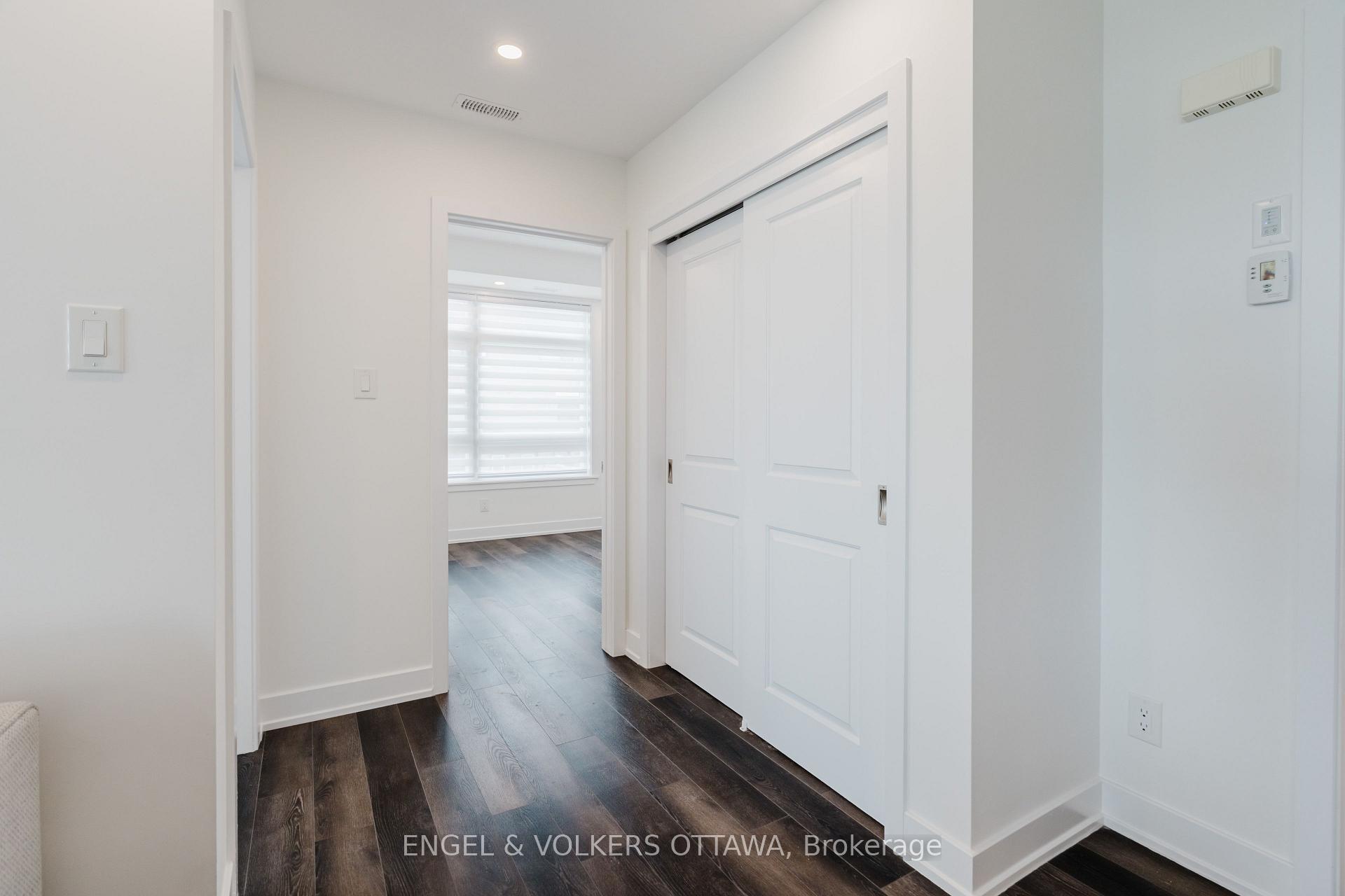 Photo 17 of Unit G, 35 Overberg Way, Ottawa, Kanata - Emerald Meadows/Trailwest — HOMEH