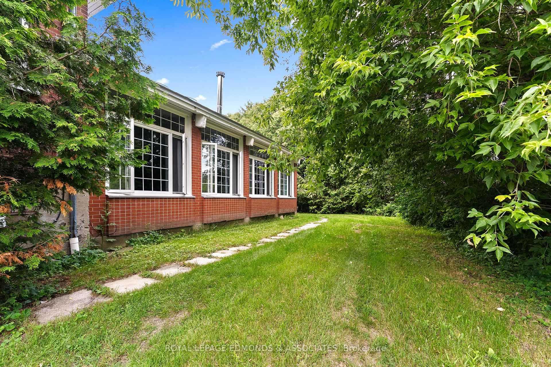 Photo 6 of 3399 B Line Road, Laurentian Valley, Laurentian Valley — HOMEH