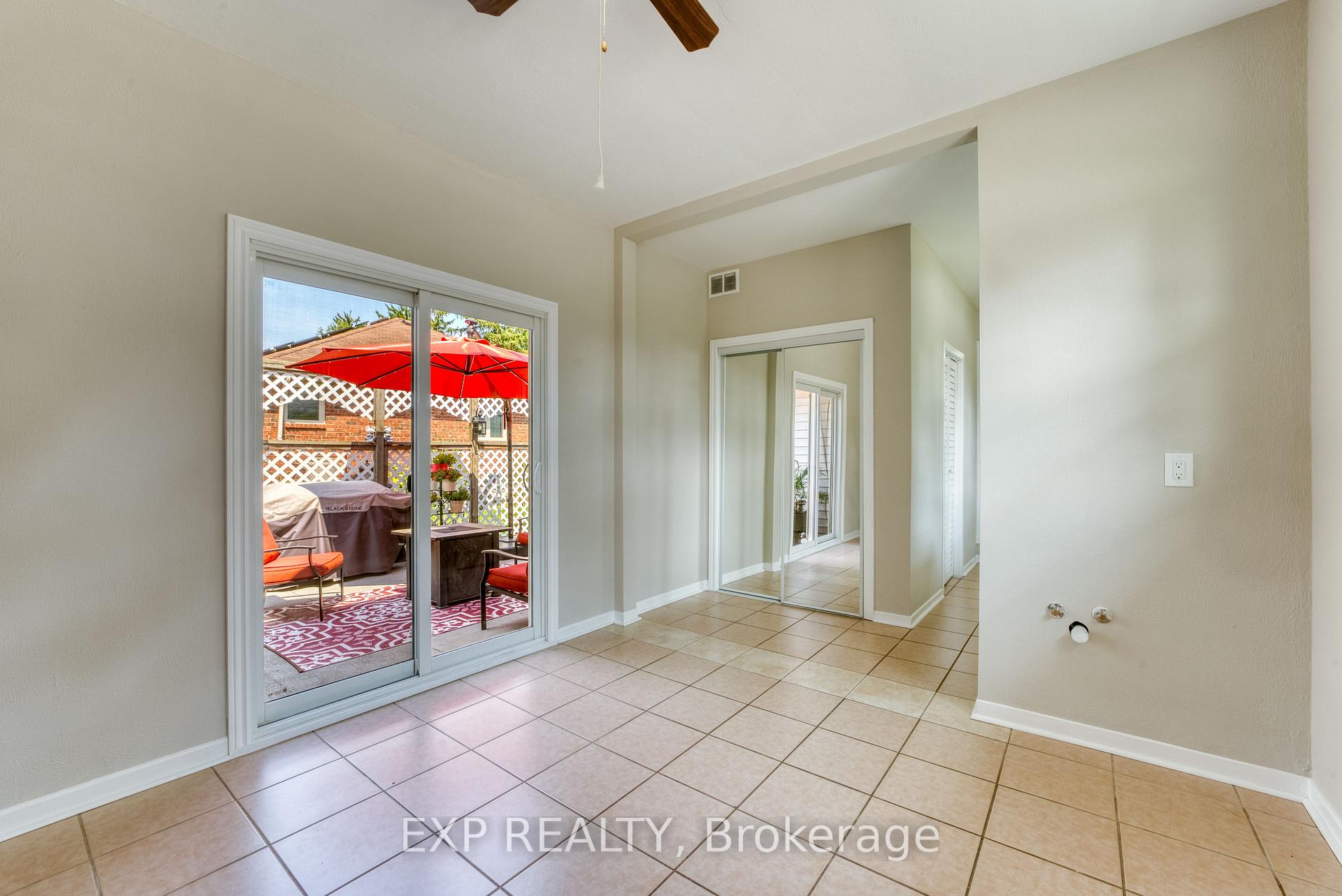 Photo 23 of 791 Scofield Avenue, Windsor — HOMEH