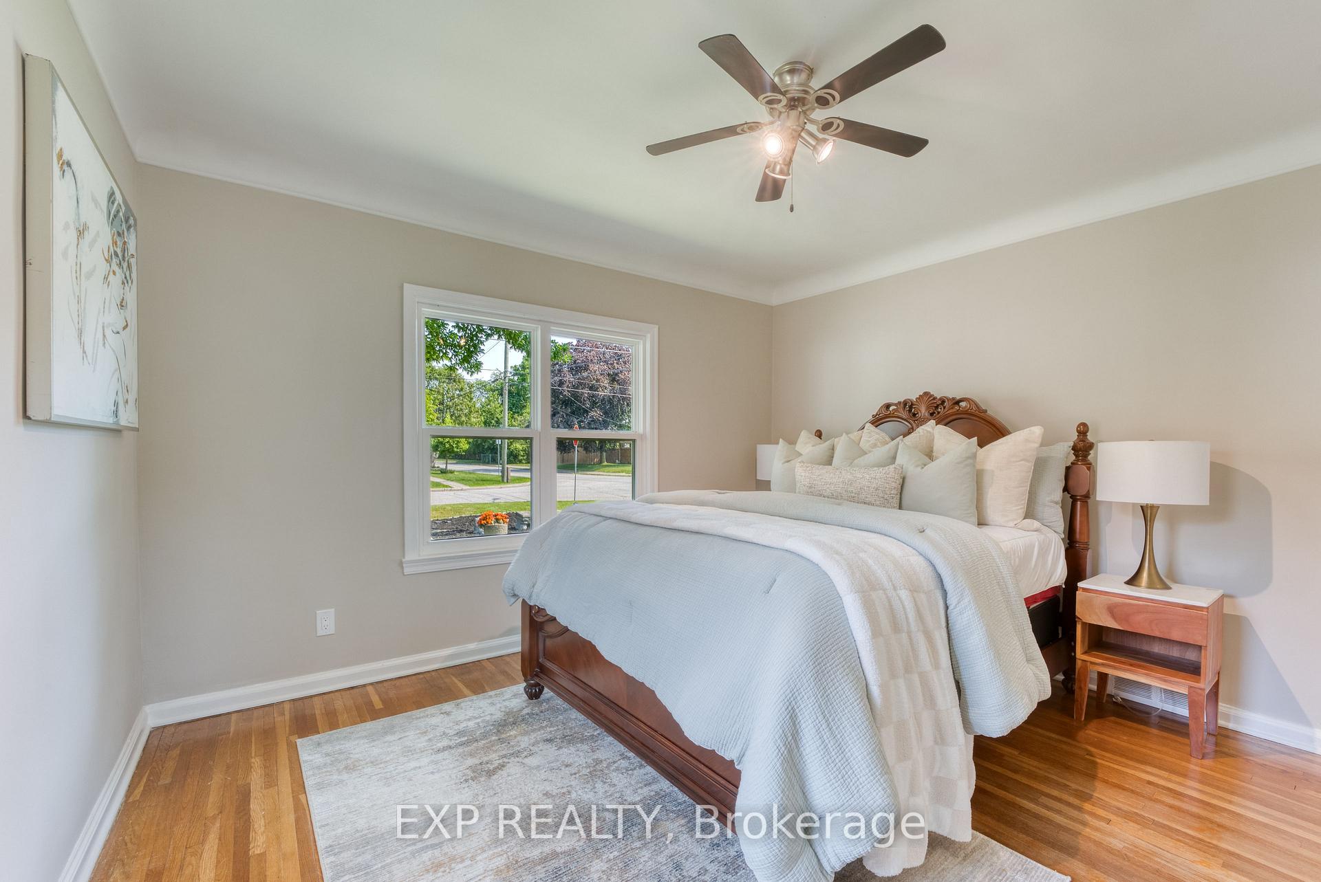 Photo 25 of 791 Scofield Avenue, Windsor — HOMEH