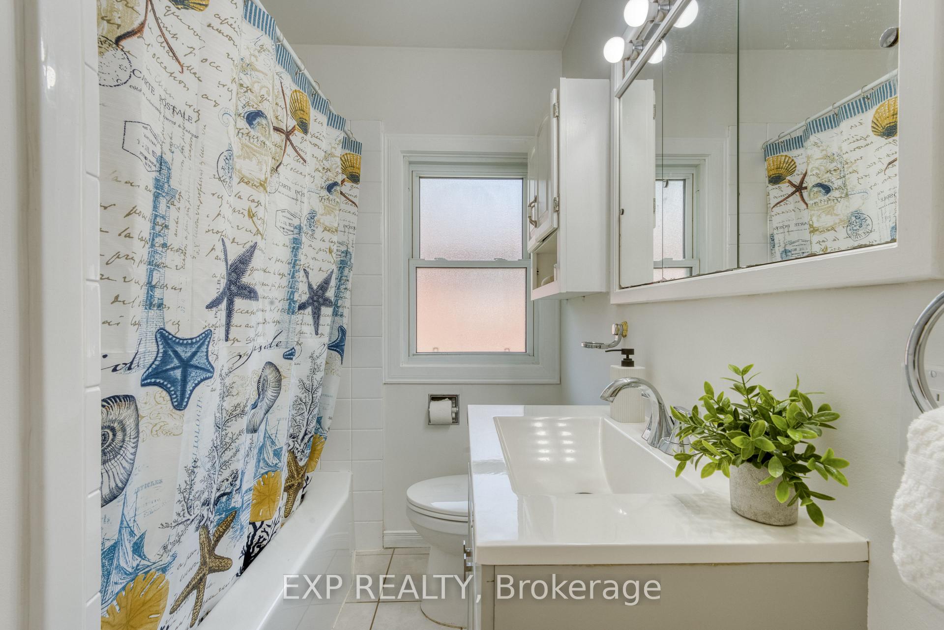 Photo 28 of 791 Scofield Avenue, Windsor — HOMEH