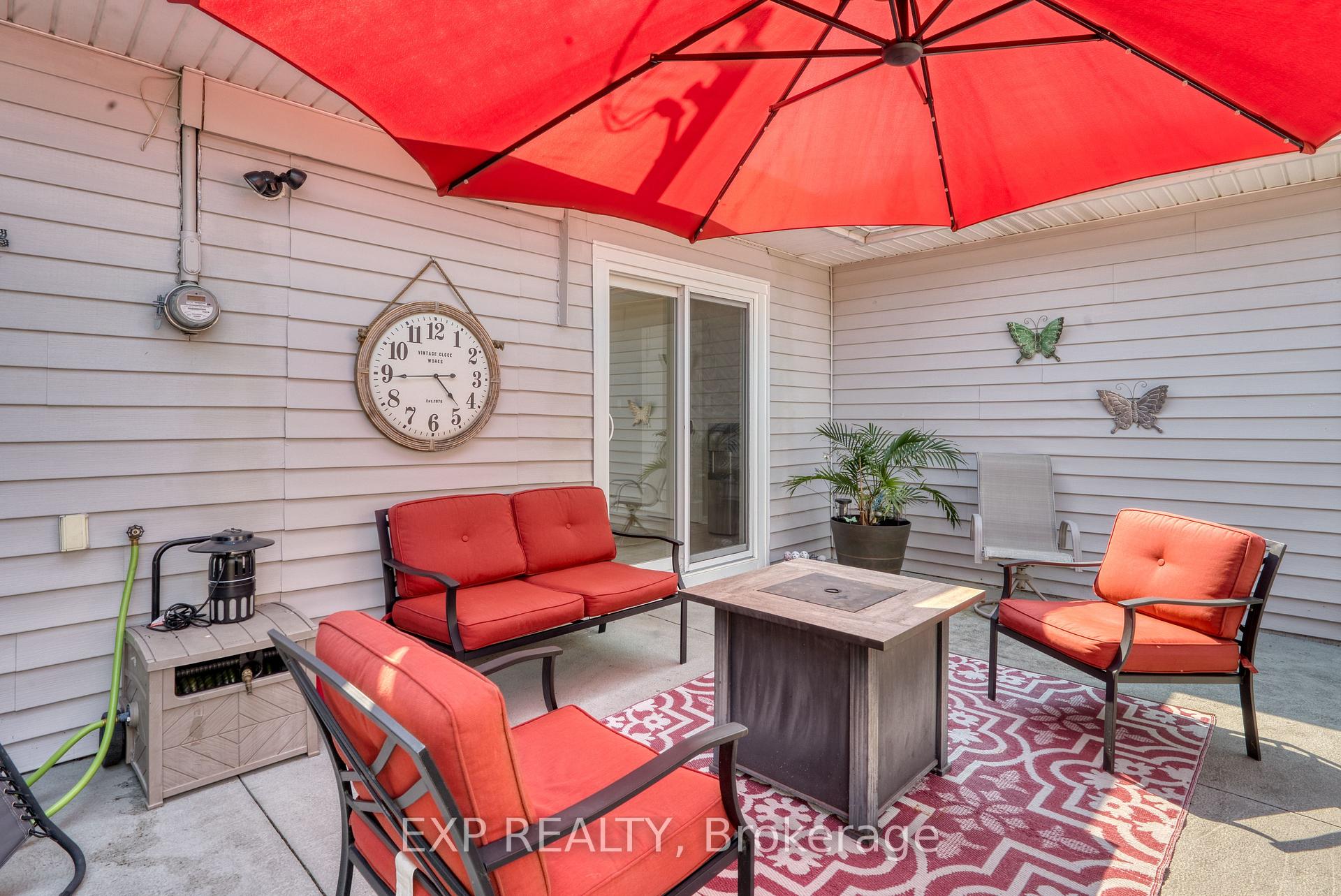 Photo 35 of 791 Scofield Avenue, Windsor — HOMEH