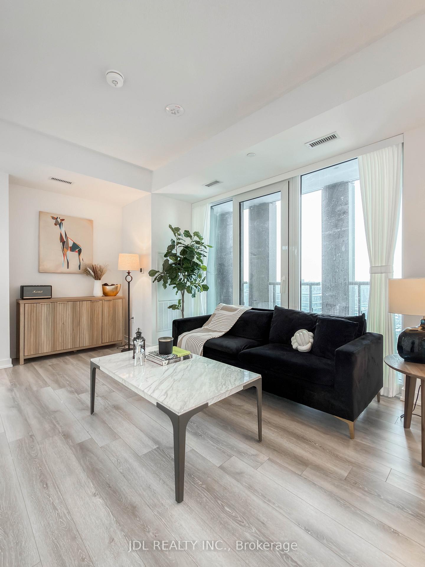 Photo 16 of Unit 3709, 238 Simcoe Street, Toronto, Kensington-Chinatown — HOMEH