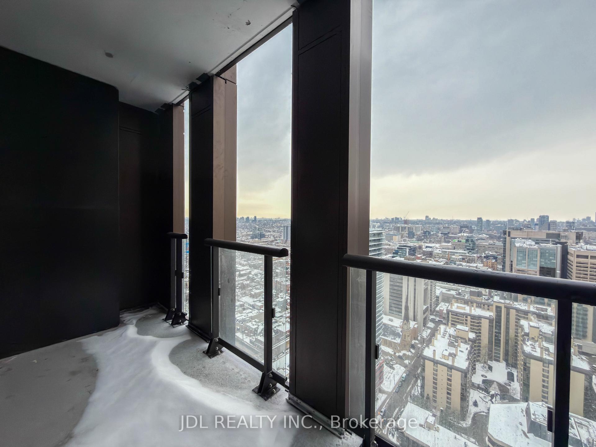Photo 19 of Unit 3709, 238 Simcoe Street, Toronto, Kensington-Chinatown — HOMEH
