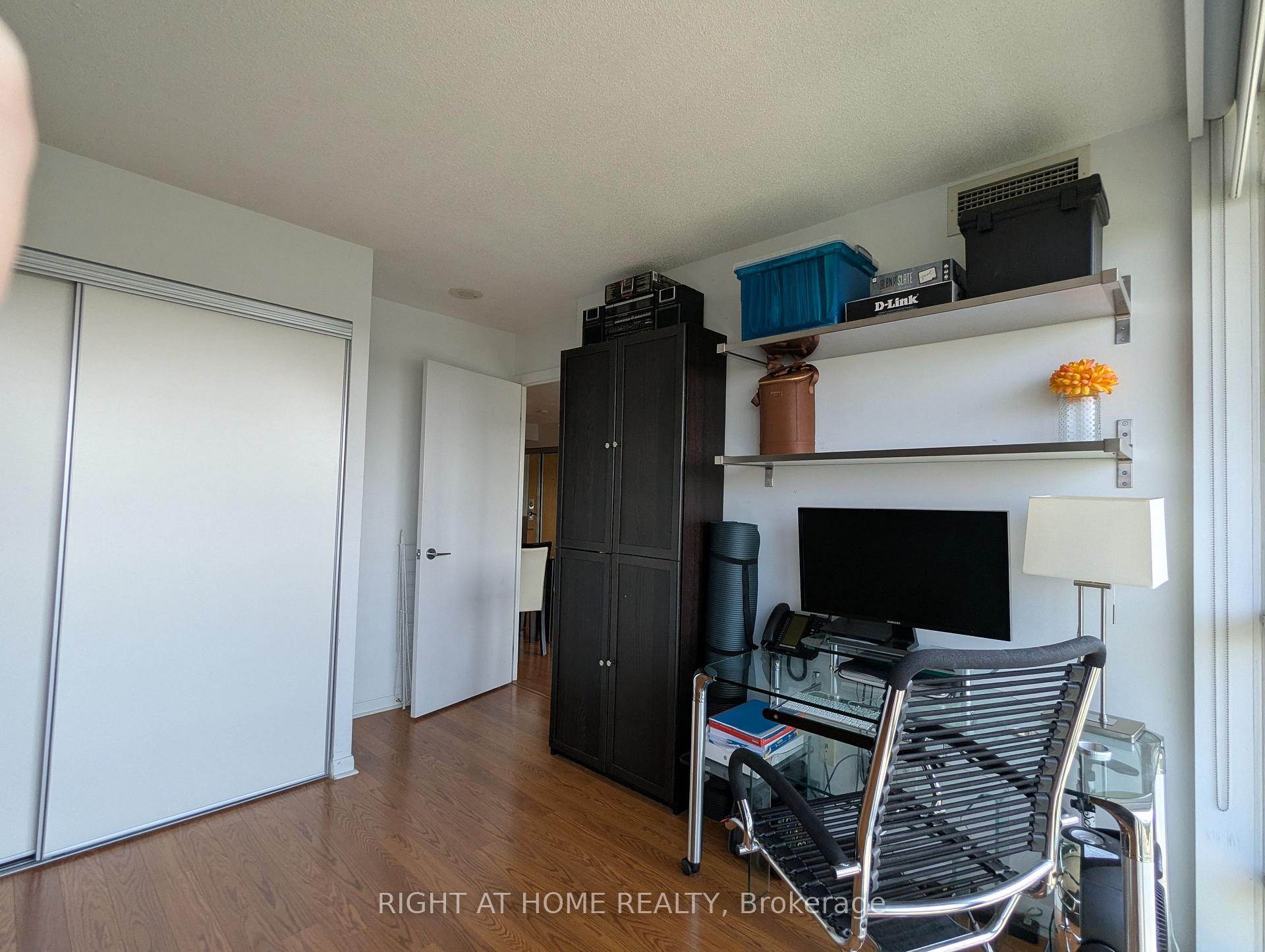 Photo 11 of Unit 904, 185 Legion Road N, Etobicoke, Mimico — HOMEH