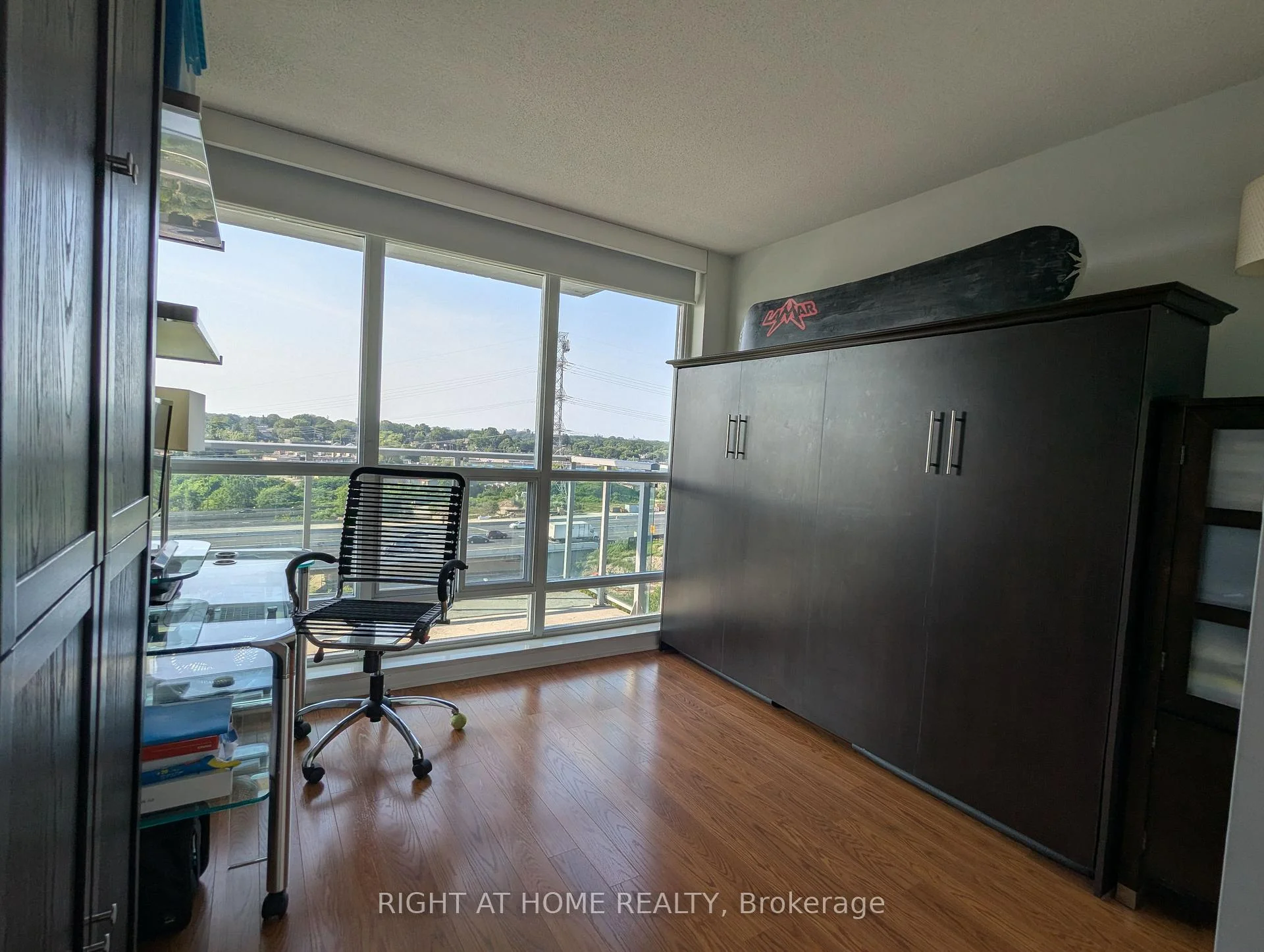Photo 13 of Unit 904, 185 Legion Road N, Etobicoke, Mimico — HOMEH