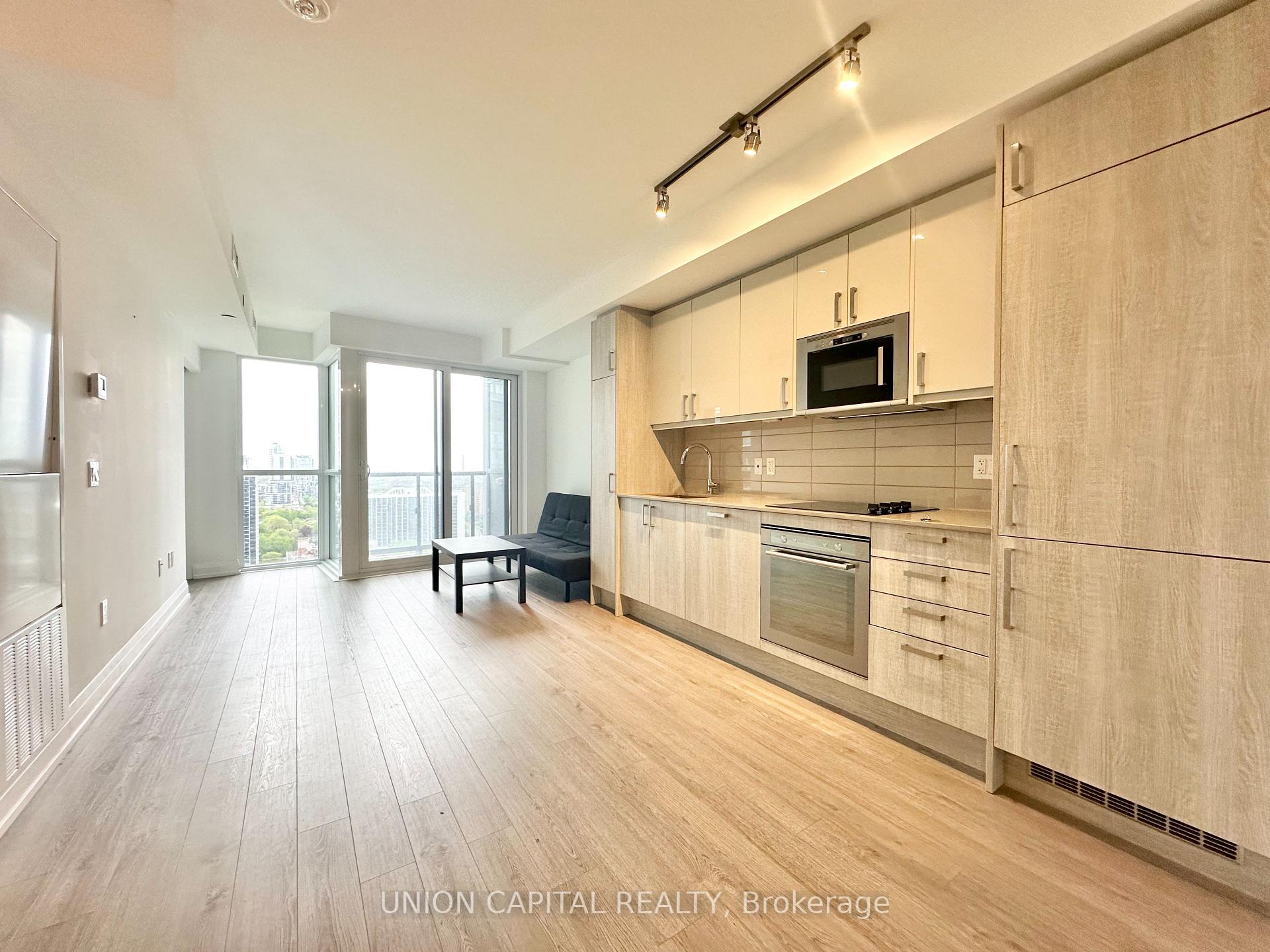 Photo 5 of Unit 2410, 77 Mutual Street, Toronto, Church-Yonge Corridor — HOMEH