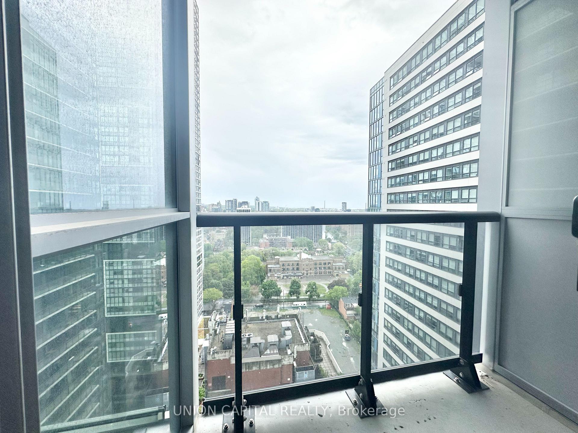 Photo 15 of Unit 2410, 77 Mutual Street, Toronto, Church-Yonge Corridor — HOMEH