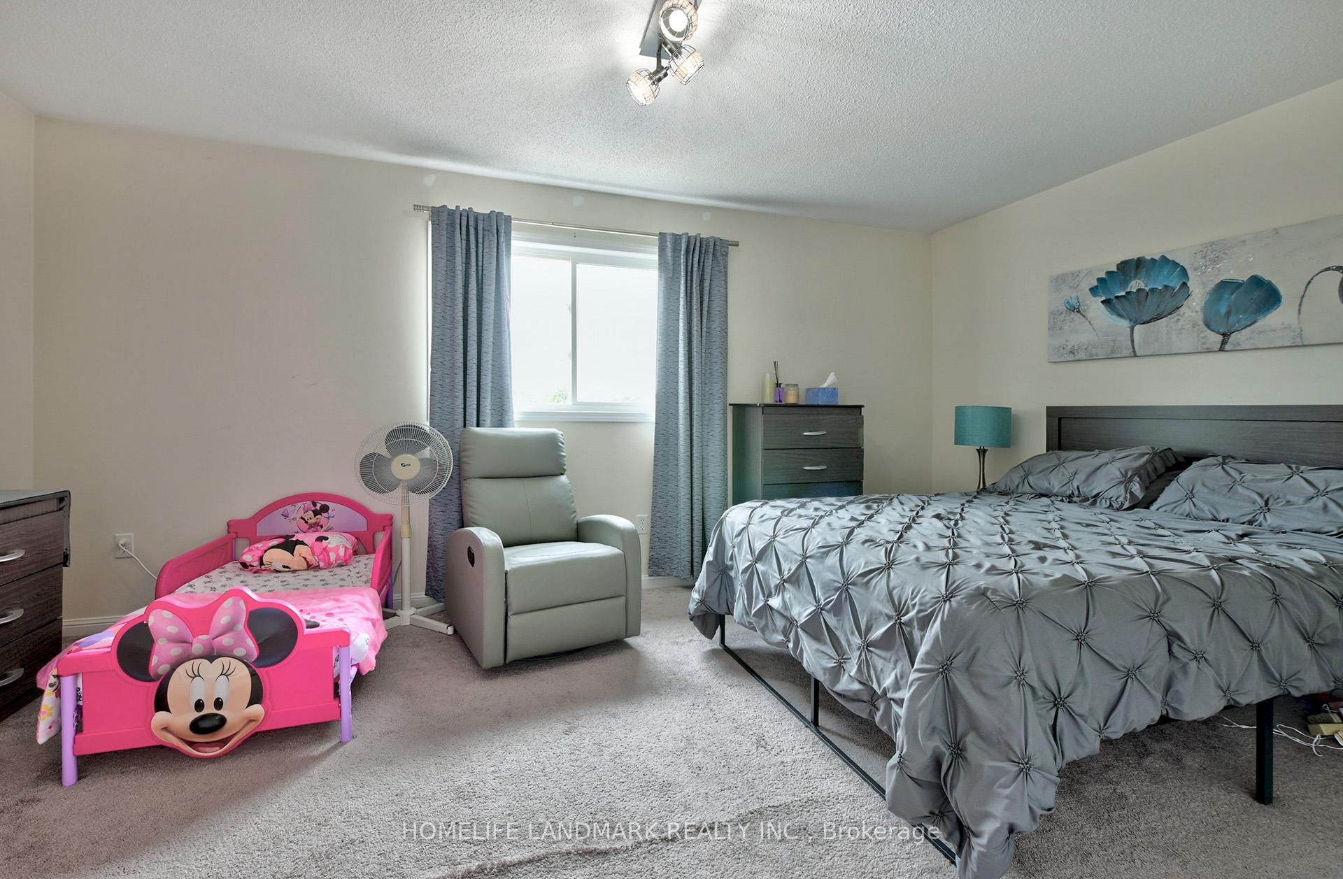 Photo 14 of 43 Coleman Drive, Barrie, Edgehill Drive — HOMEH