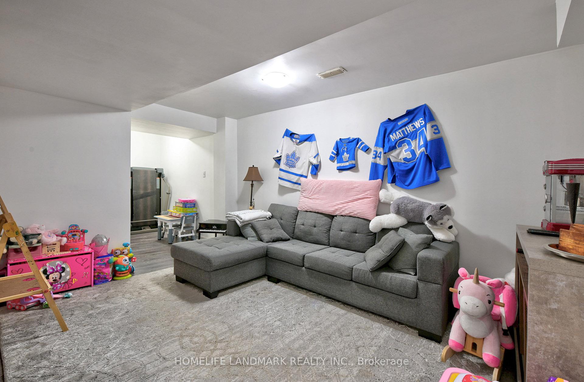 Photo 20 of 43 Coleman Drive, Barrie, Edgehill Drive — HOMEH