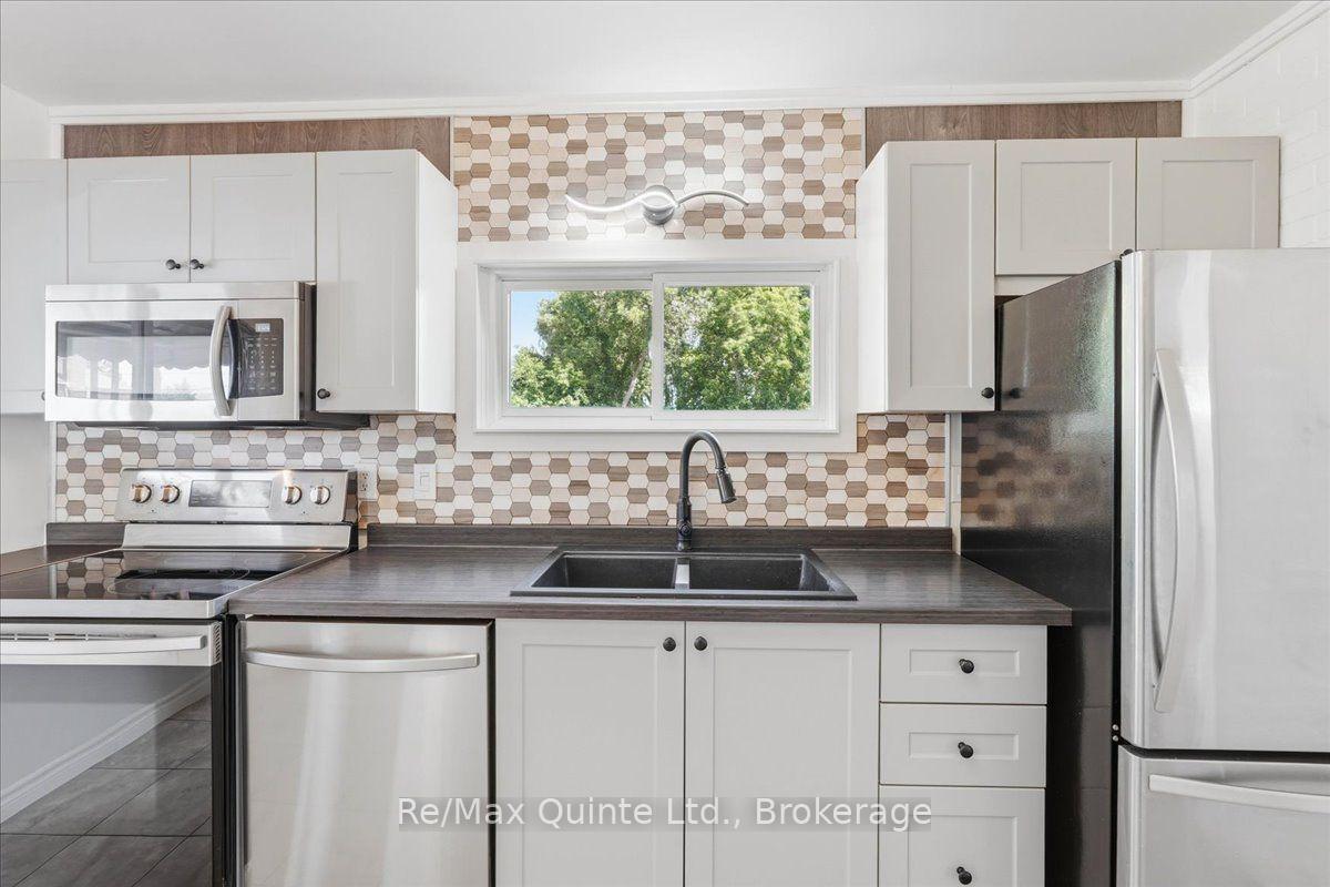 Photo 5 of 86 Princess Street, Quinte West, Trenton Ward — HOMEH