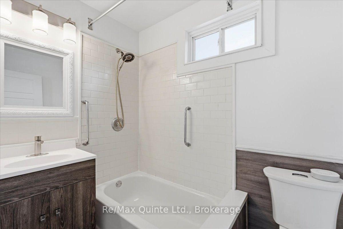 Photo 9 of 86 Princess Street, Quinte West, Trenton Ward — HOMEH