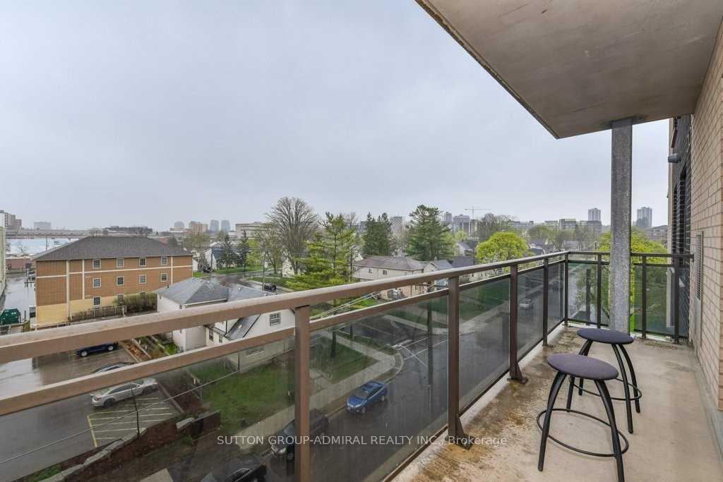Photo 13 of Unit 506, 8 Hickory Street W, Waterloo, Downtown Waterloo — HOMEH