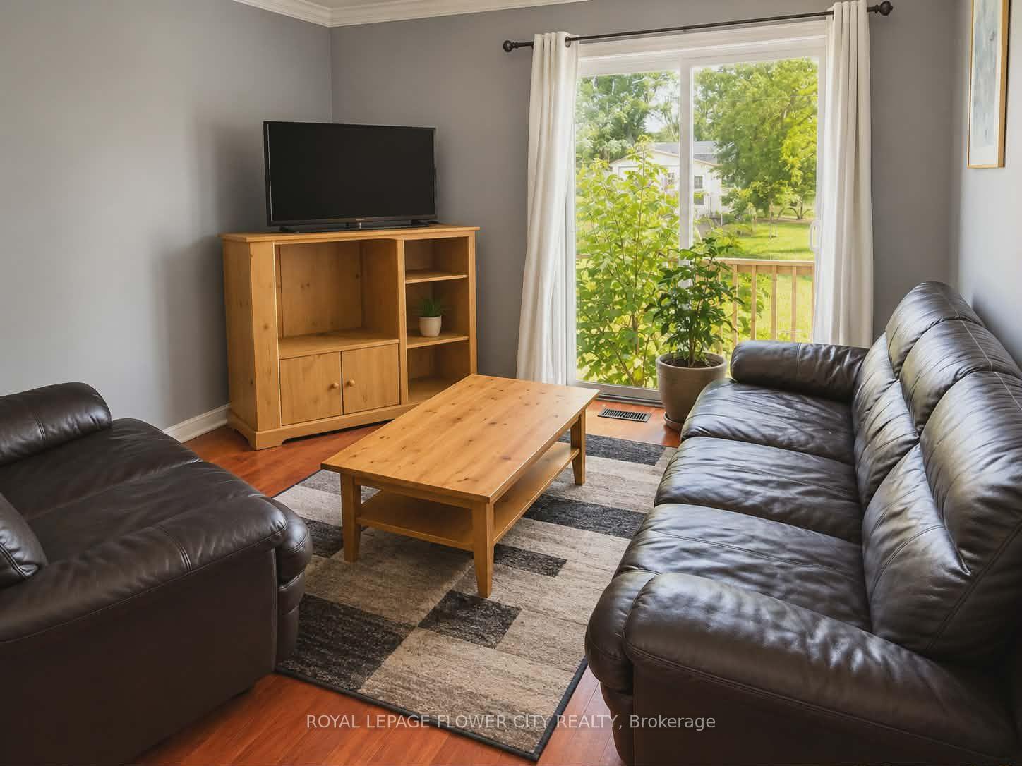 Photo 6 of 14 St Thomas Street E, Markstay-Warren — HOMEH