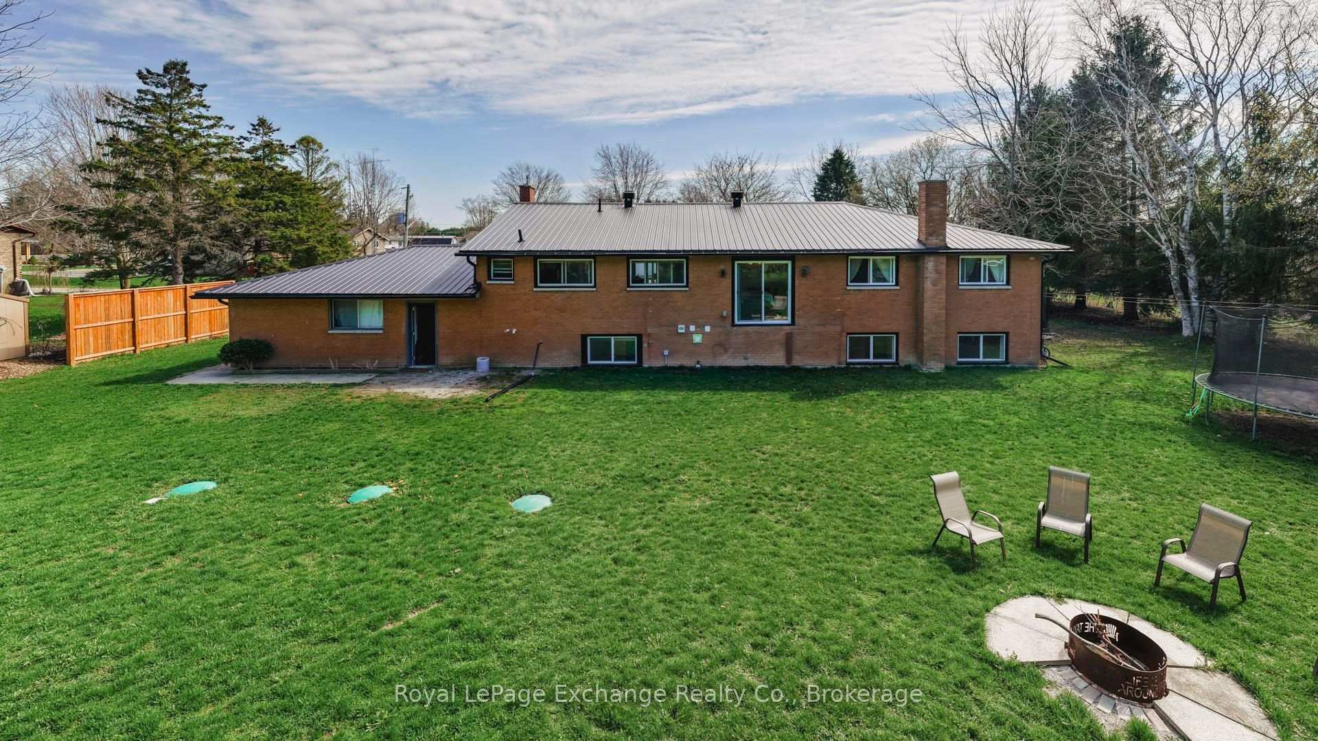 Photo 4 of Unit Lower Unit, 34 Queen Avenue, Bluewater, Stanley — HOMEH