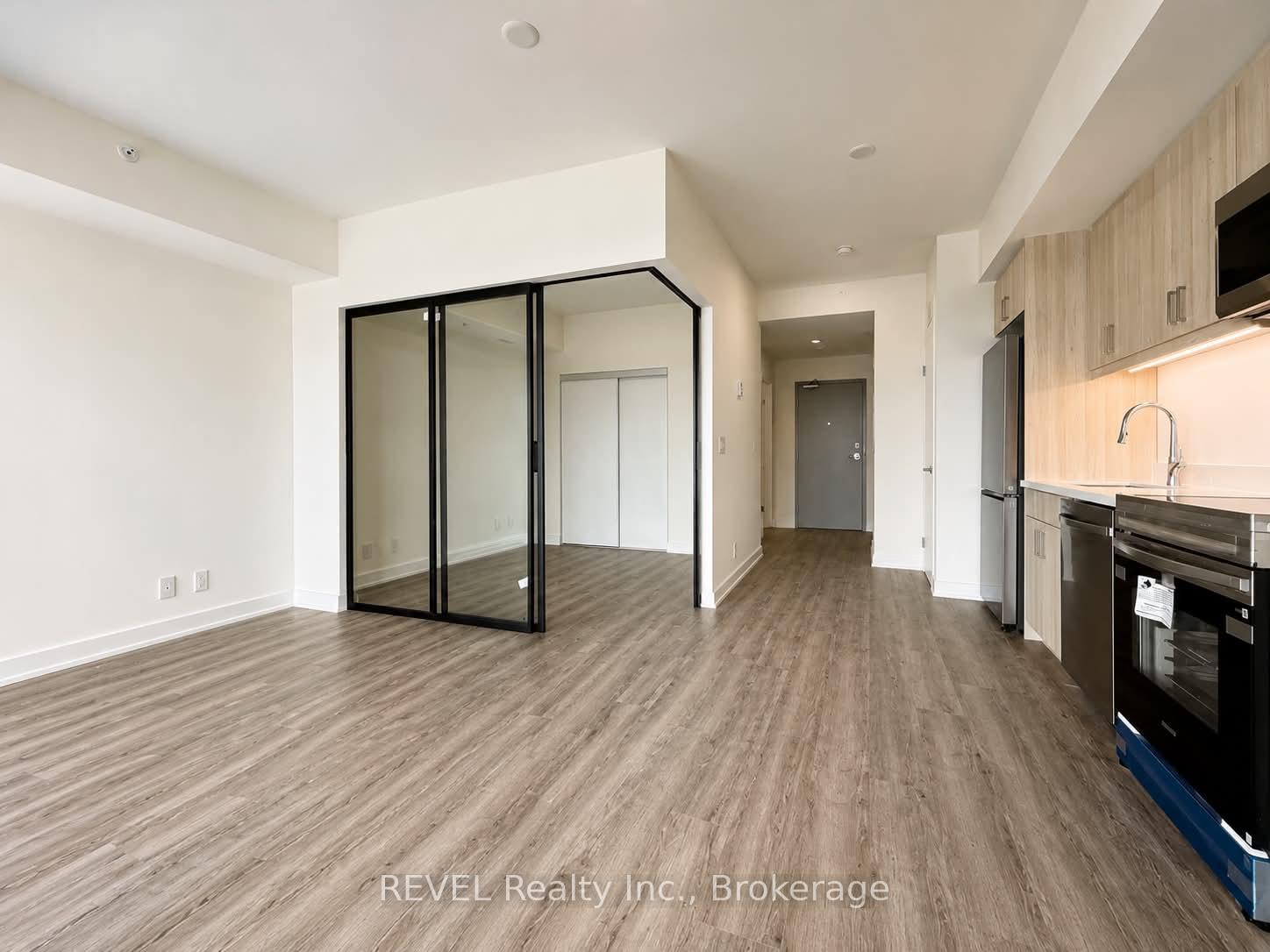 Photo 10 of Unit 228, 350 Prince Charles Drive, Welland, Broadway — HOMEH