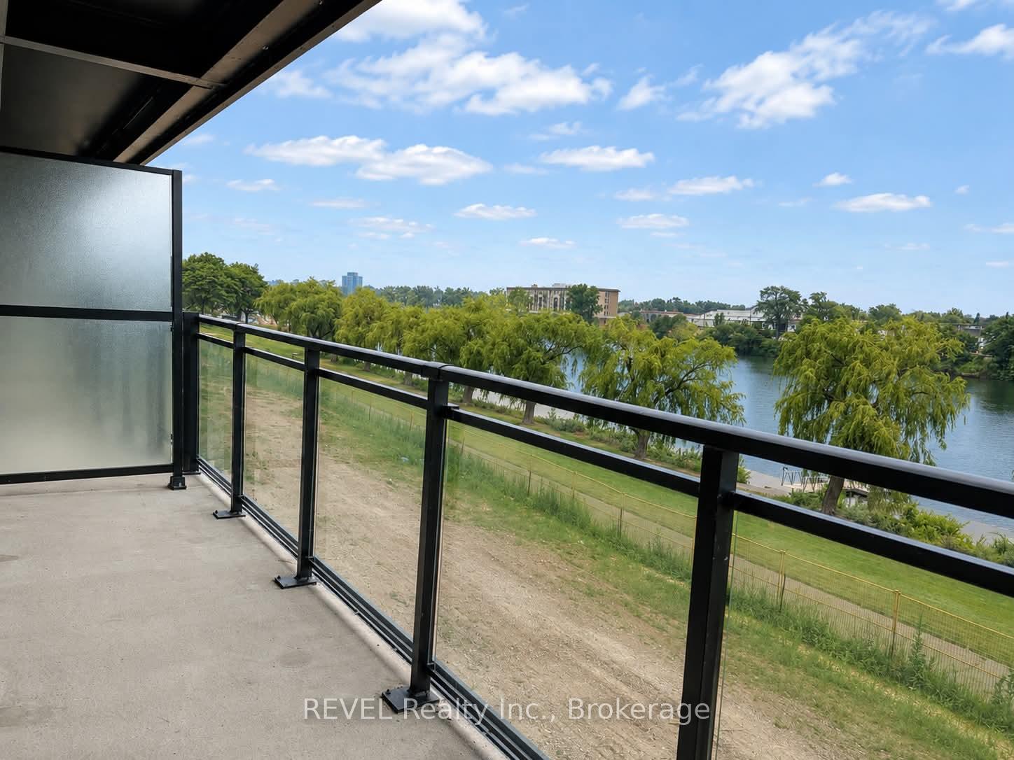 Photo 13 of Unit 228, 350 Prince Charles Drive, Welland, Broadway — HOMEH