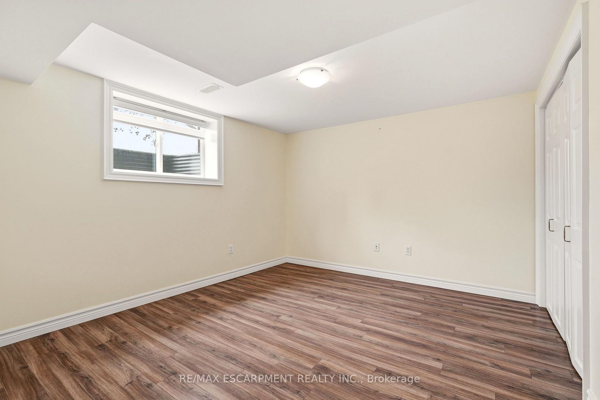 Photo 25 of 25 Briarsdale Drive, St. Catharines, Glendale/Glenridge — HOMEH
