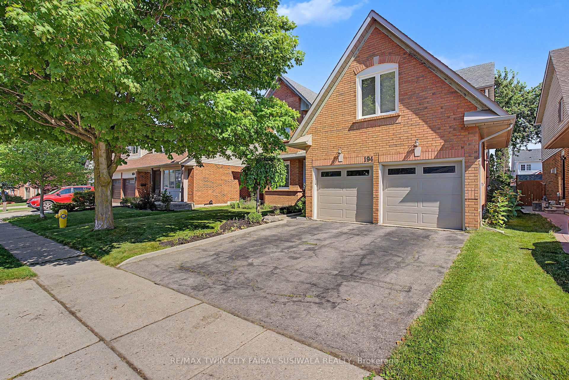 Photo 2 of 194 Glenvalley Drive, Cambridge, Clemens Mills/Saginaw — HOMEH