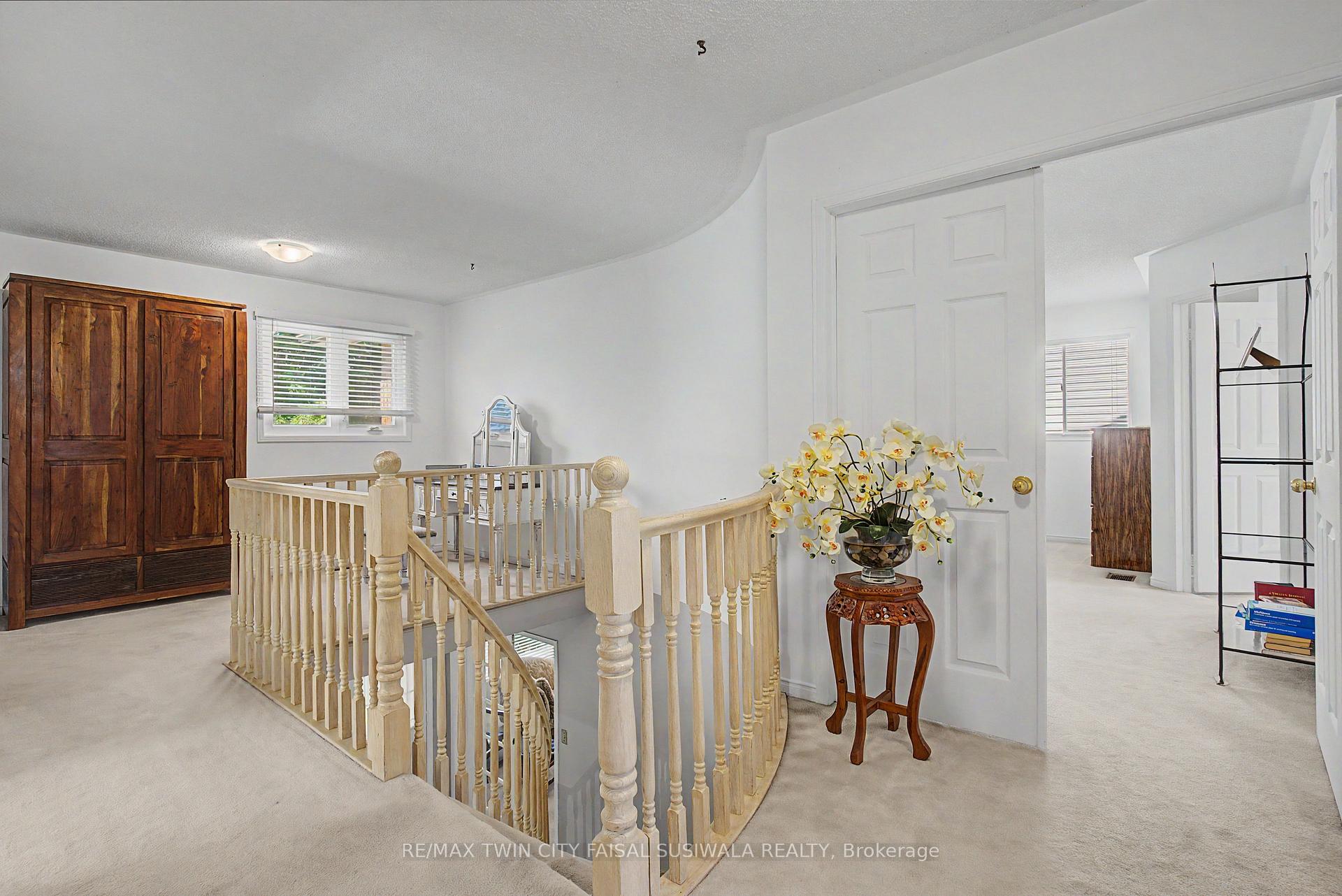 Photo 27 of 194 Glenvalley Drive, Cambridge, Clemens Mills/Saginaw — HOMEH