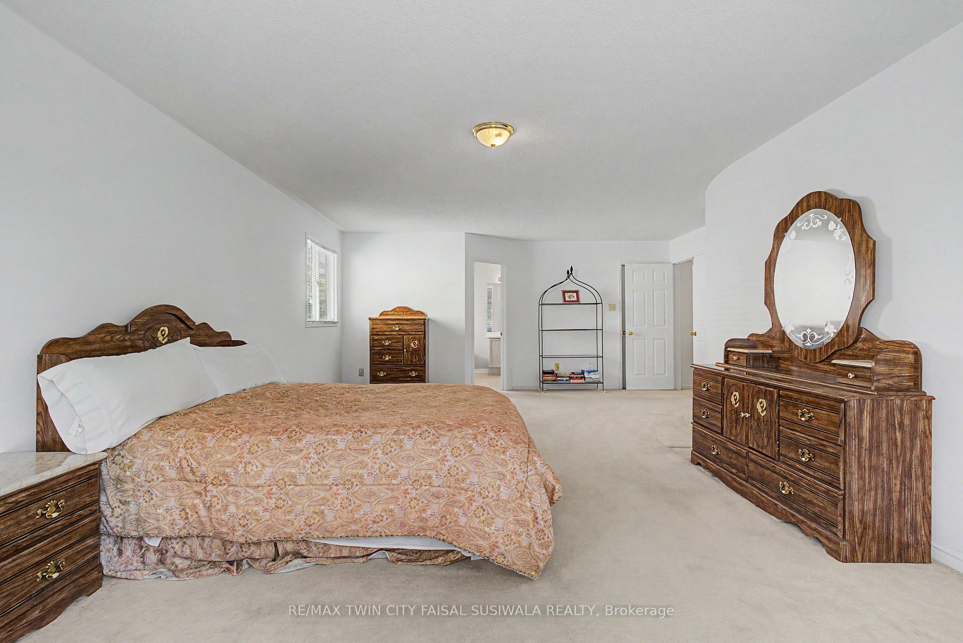 Photo 31 of 194 Glenvalley Drive, Cambridge, Clemens Mills/Saginaw — HOMEH