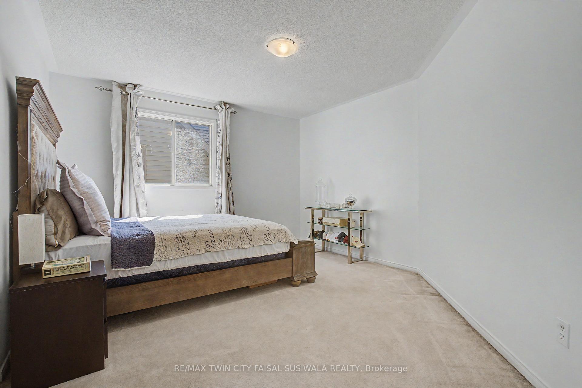 Photo 38 of 194 Glenvalley Drive, Cambridge, Clemens Mills/Saginaw — HOMEH