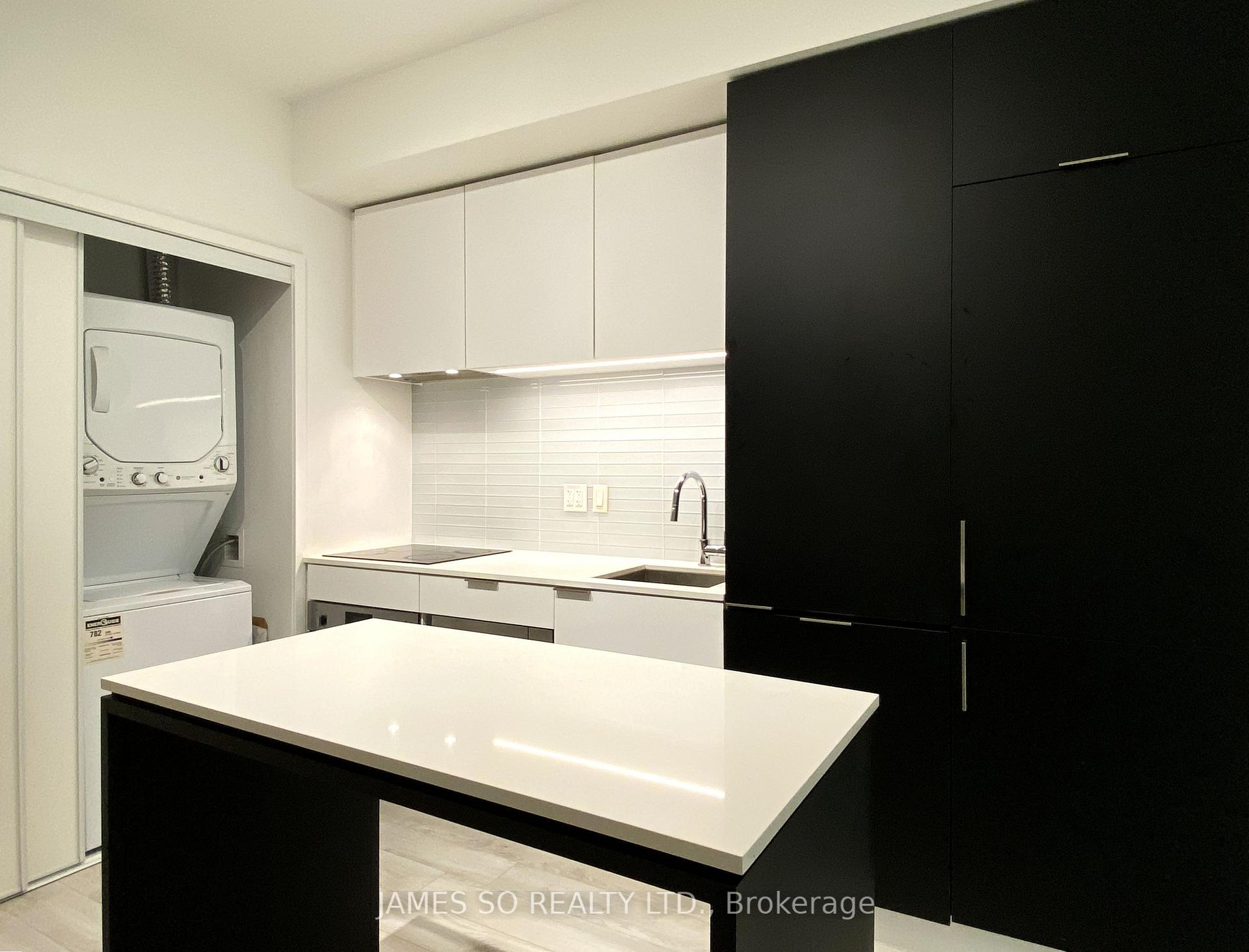 Photo 10 of Unit 916, 33 Helendale Avenue, Toronto, Yonge-Eglinton — HOMEH