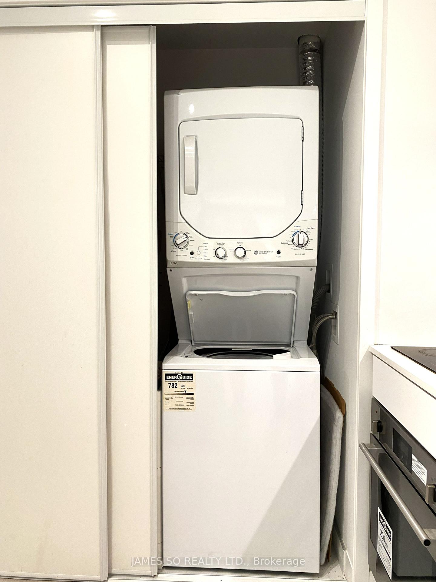 Photo 24 of Unit 916, 33 Helendale Avenue, Toronto, Yonge-Eglinton — HOMEH