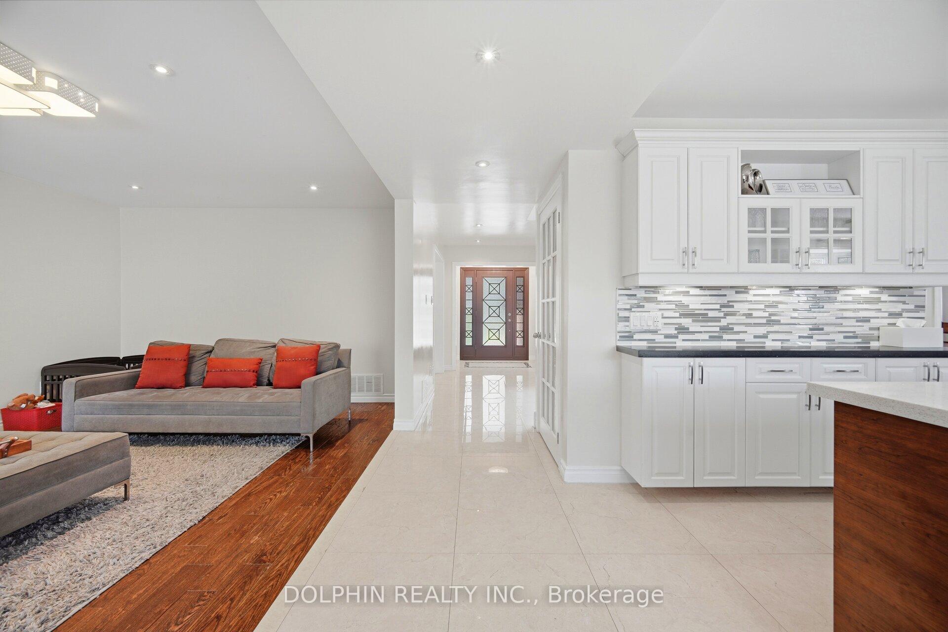 Photo 10 of 1090 Vanier Drive, Mississauga, Lorne Park — HOMEH