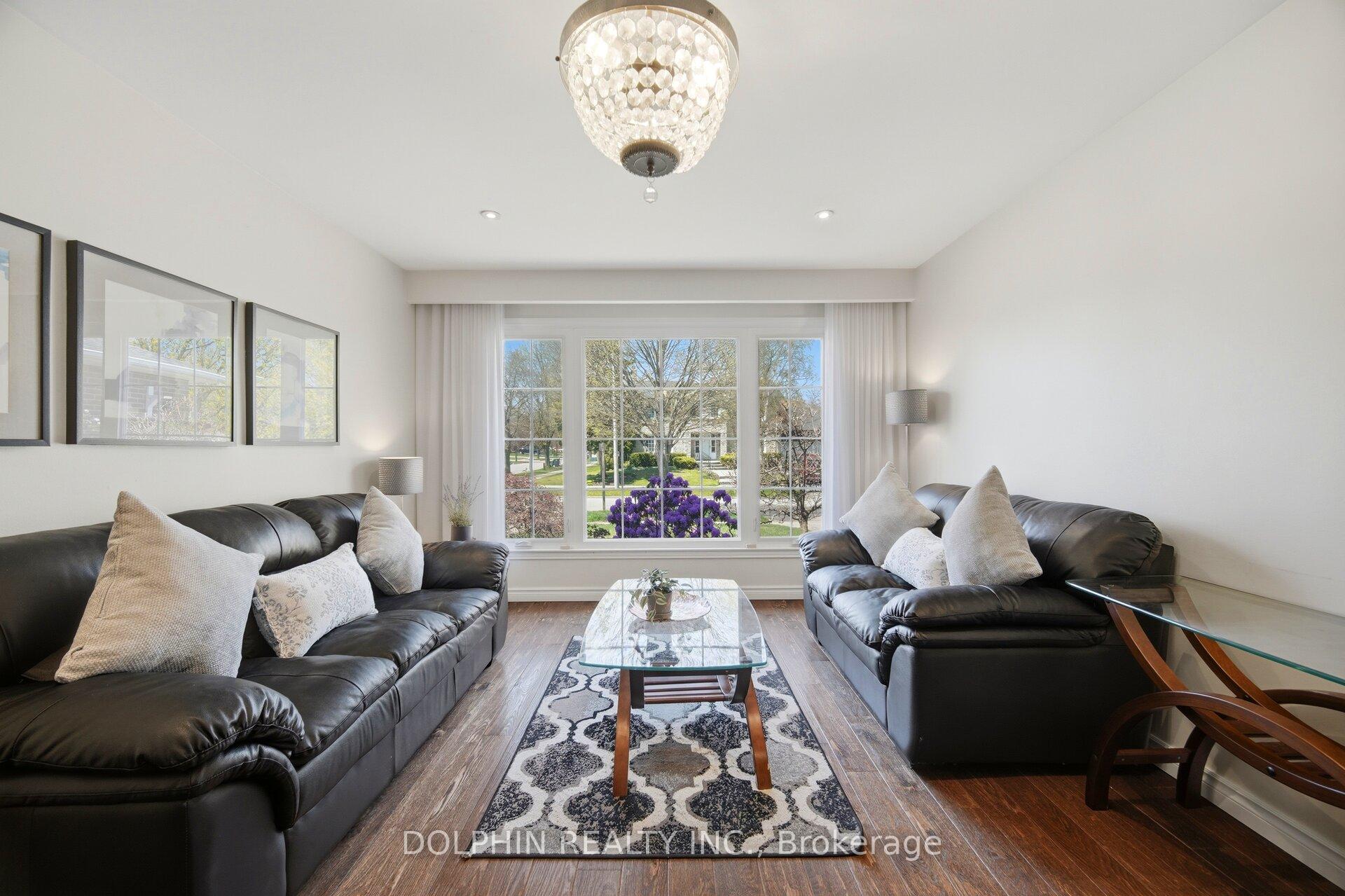 Photo 16 of 1090 Vanier Drive, Mississauga, Lorne Park — HOMEH