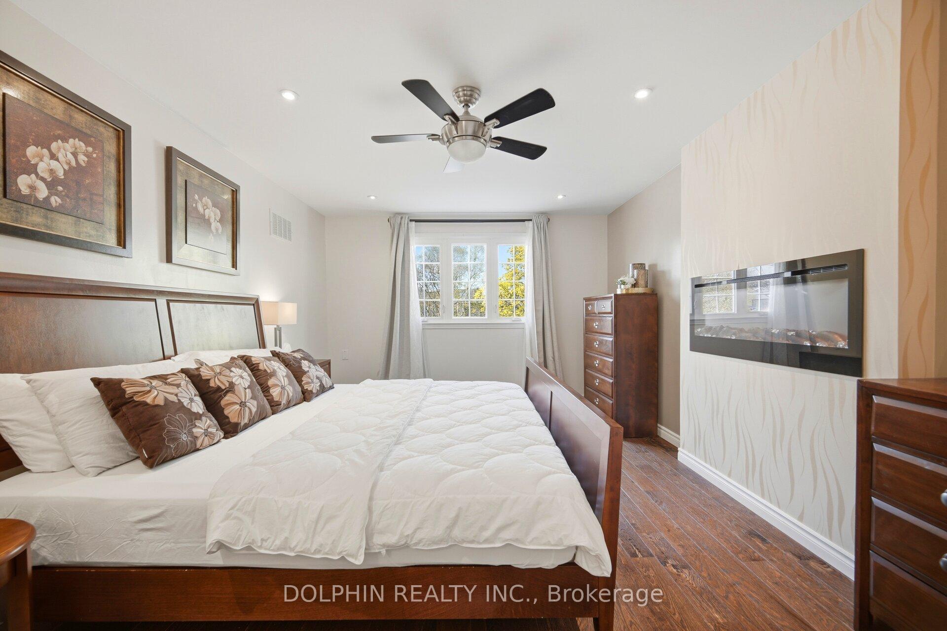 Photo 22 of 1090 Vanier Drive, Mississauga, Lorne Park — HOMEH