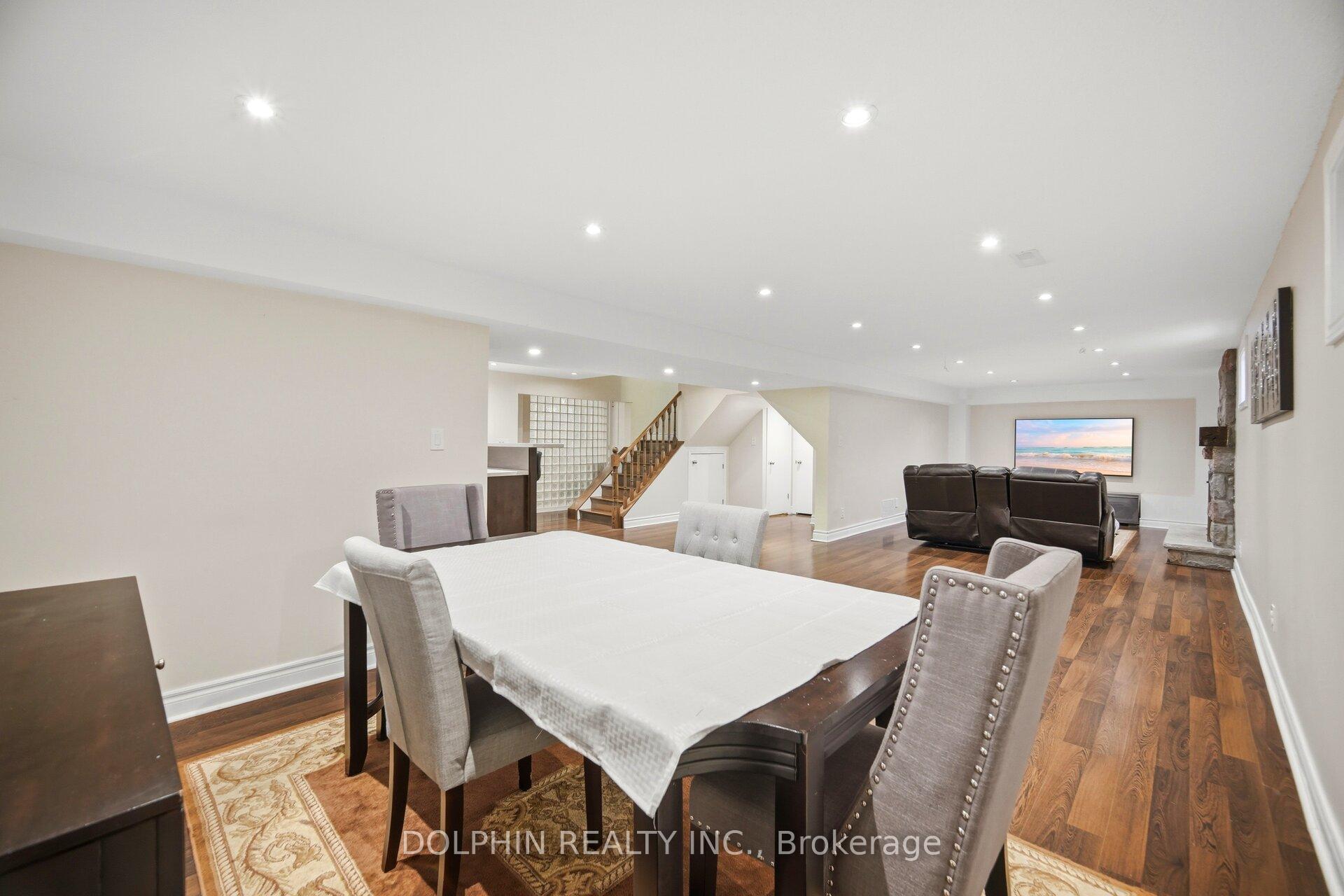 Photo 33 of 1090 Vanier Drive, Mississauga, Lorne Park — HOMEH