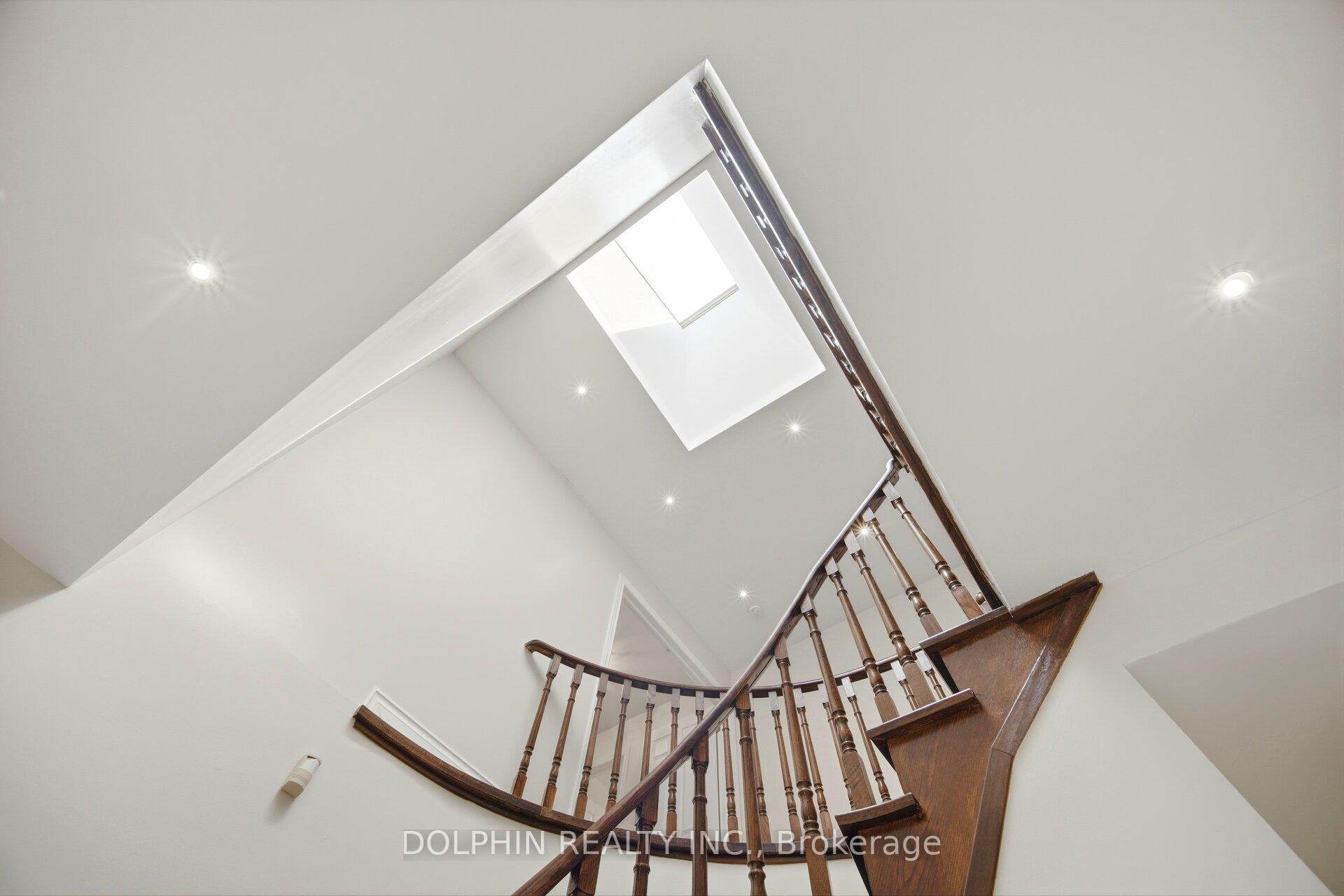 Photo 42 of 1090 Vanier Drive, Mississauga, Lorne Park — HOMEH
