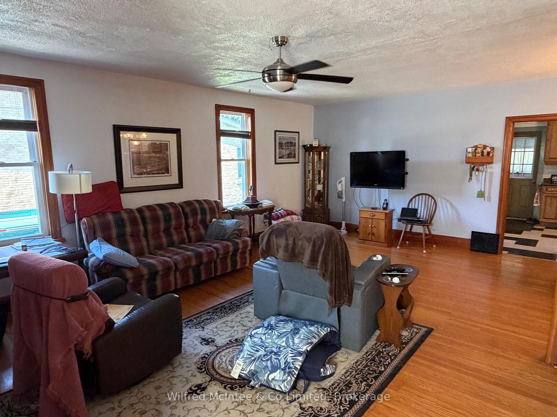 Photo 13 of 393 7th Avenue, Hanover — HOMEH