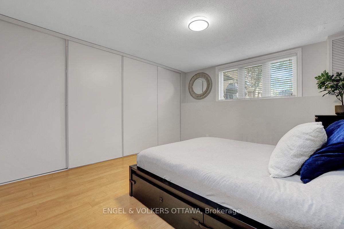 Photo 28 of Unit 1, 382 Briston Private, Ottawa, Hunt Club Park — HOMEH